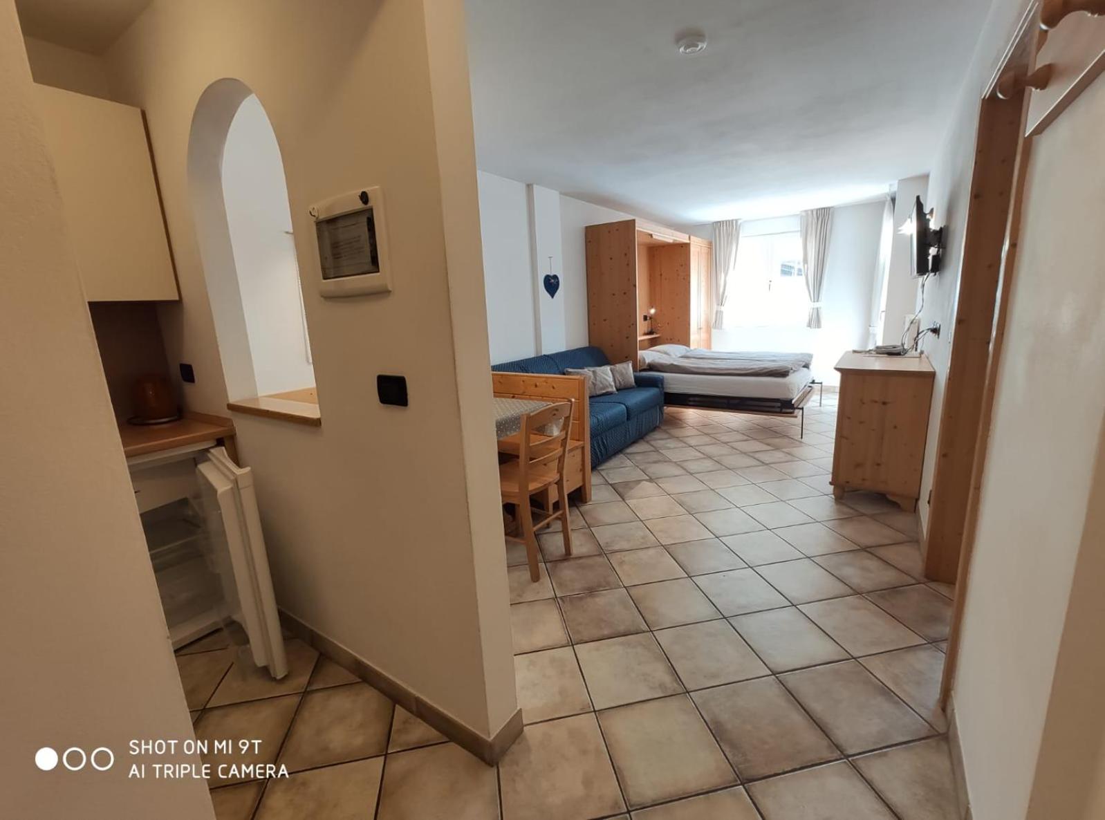 One-Bedroom Apartment (4 Adults) photo 2