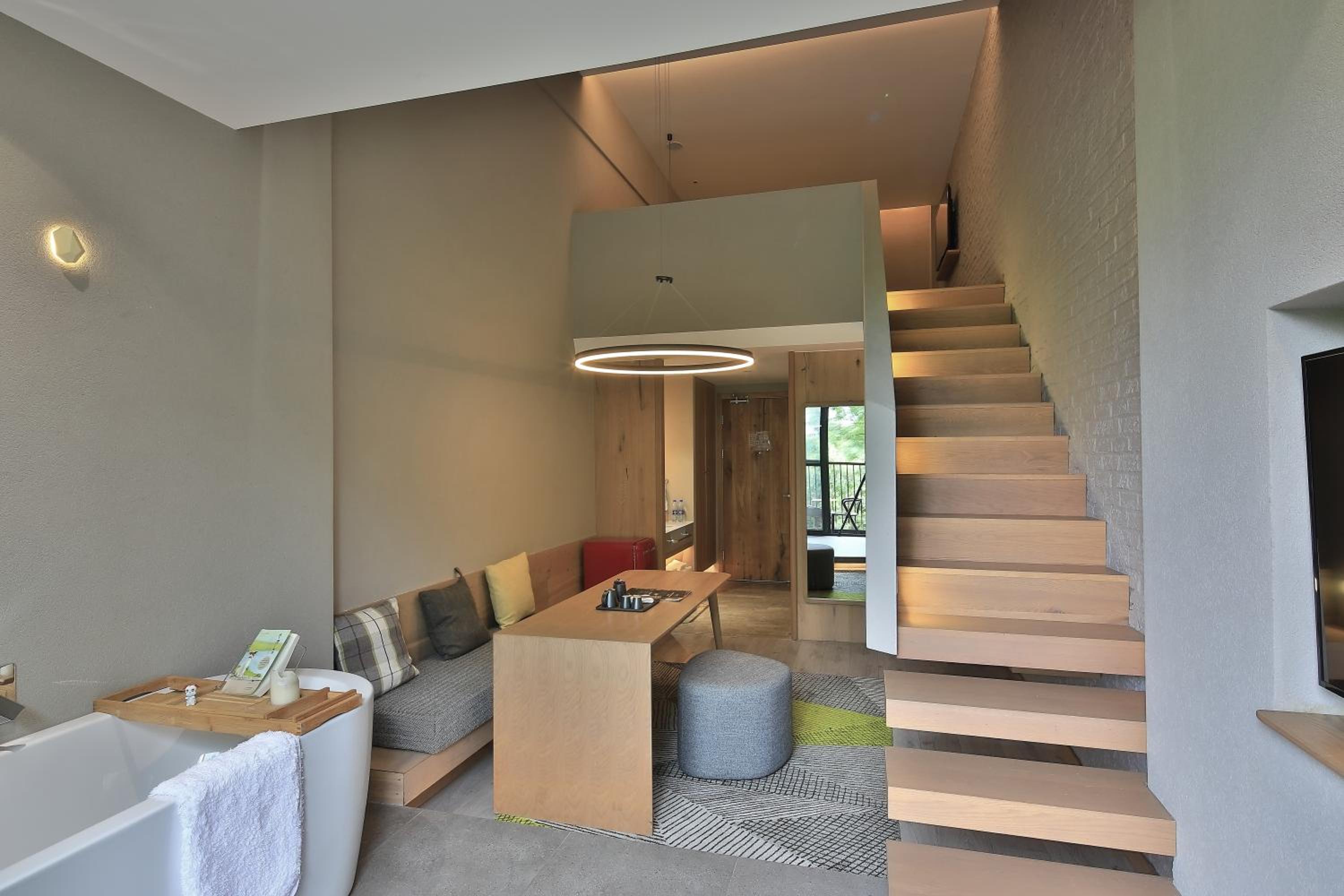 Loft photo 2