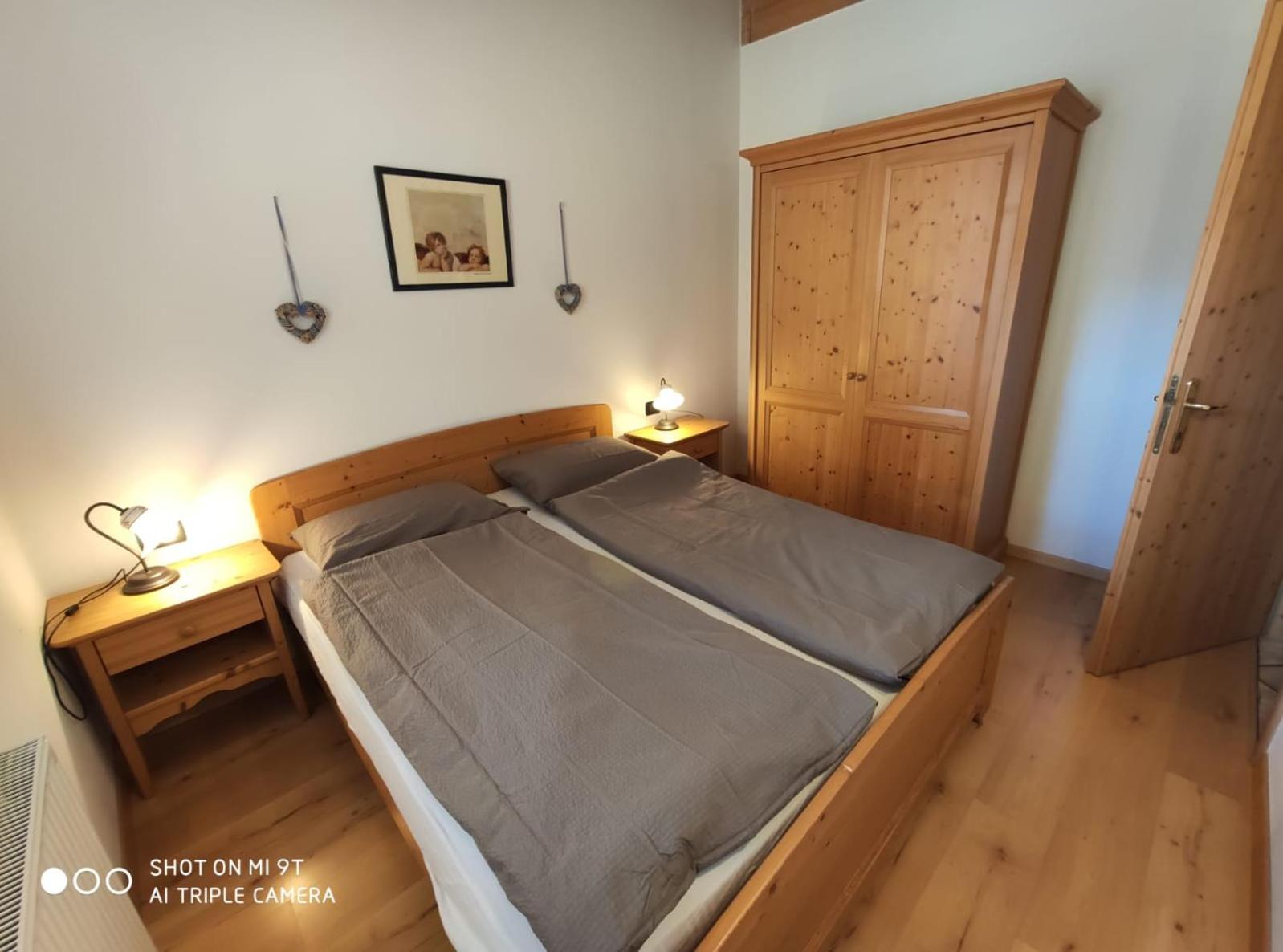 One-Bedroom Apartment with Balcony photo 1