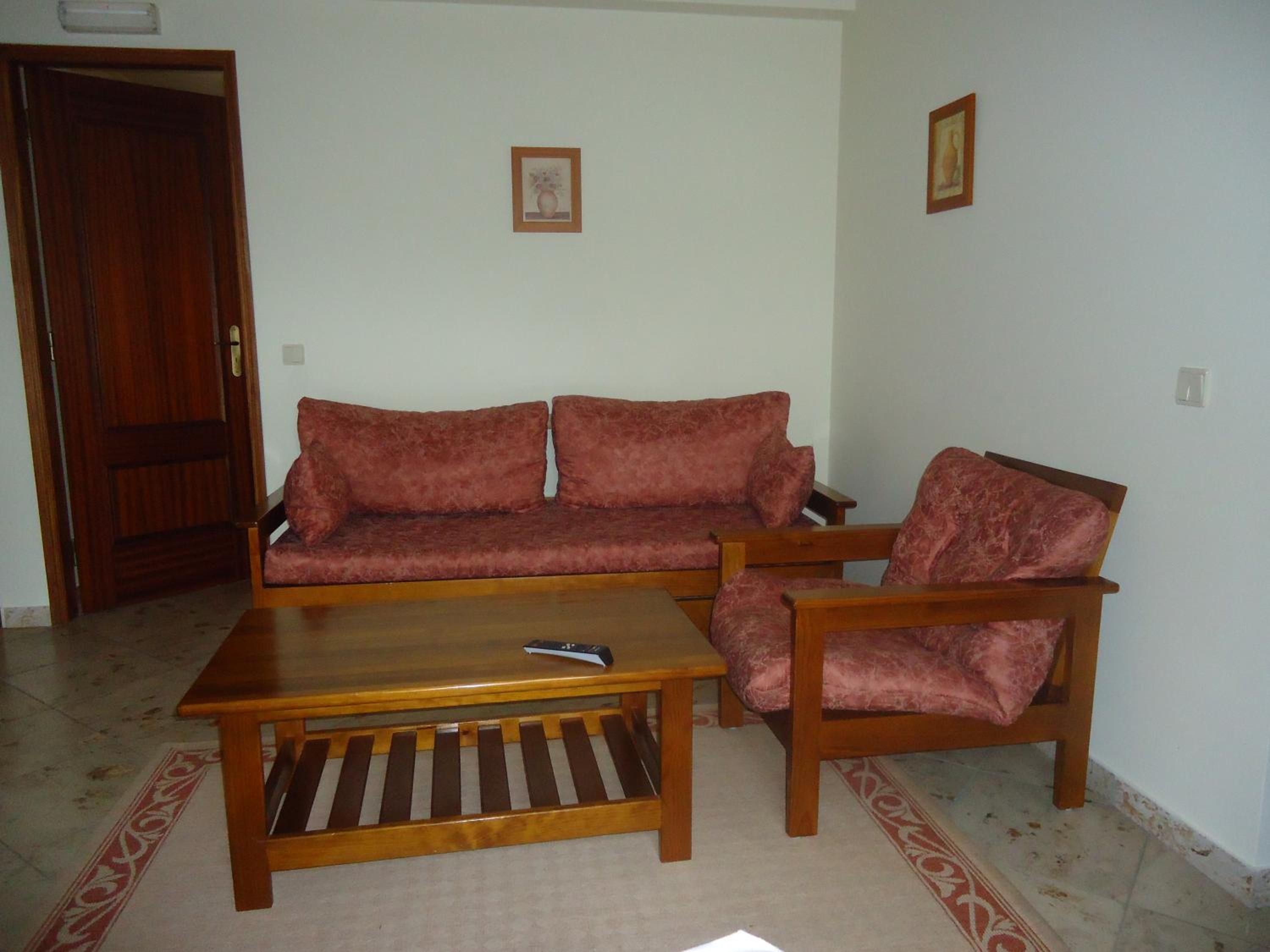 One-Bedroom Apartment (4 Adults) photo 1