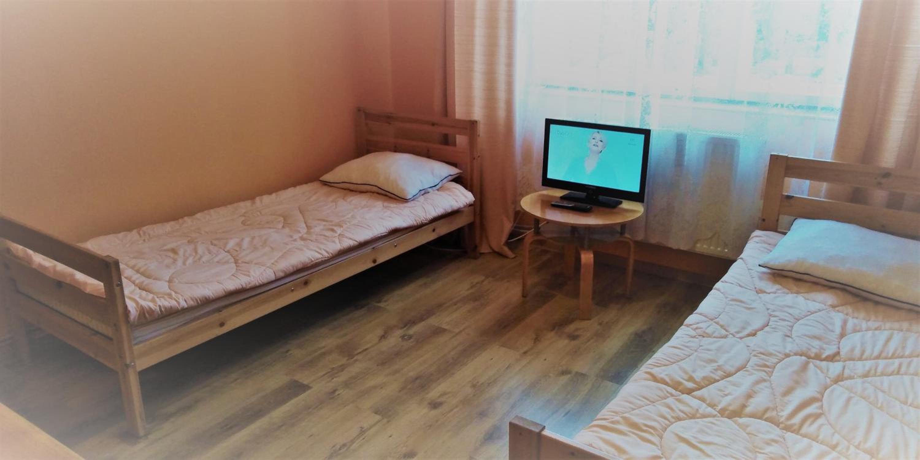 Budget Double Room - Photo 4