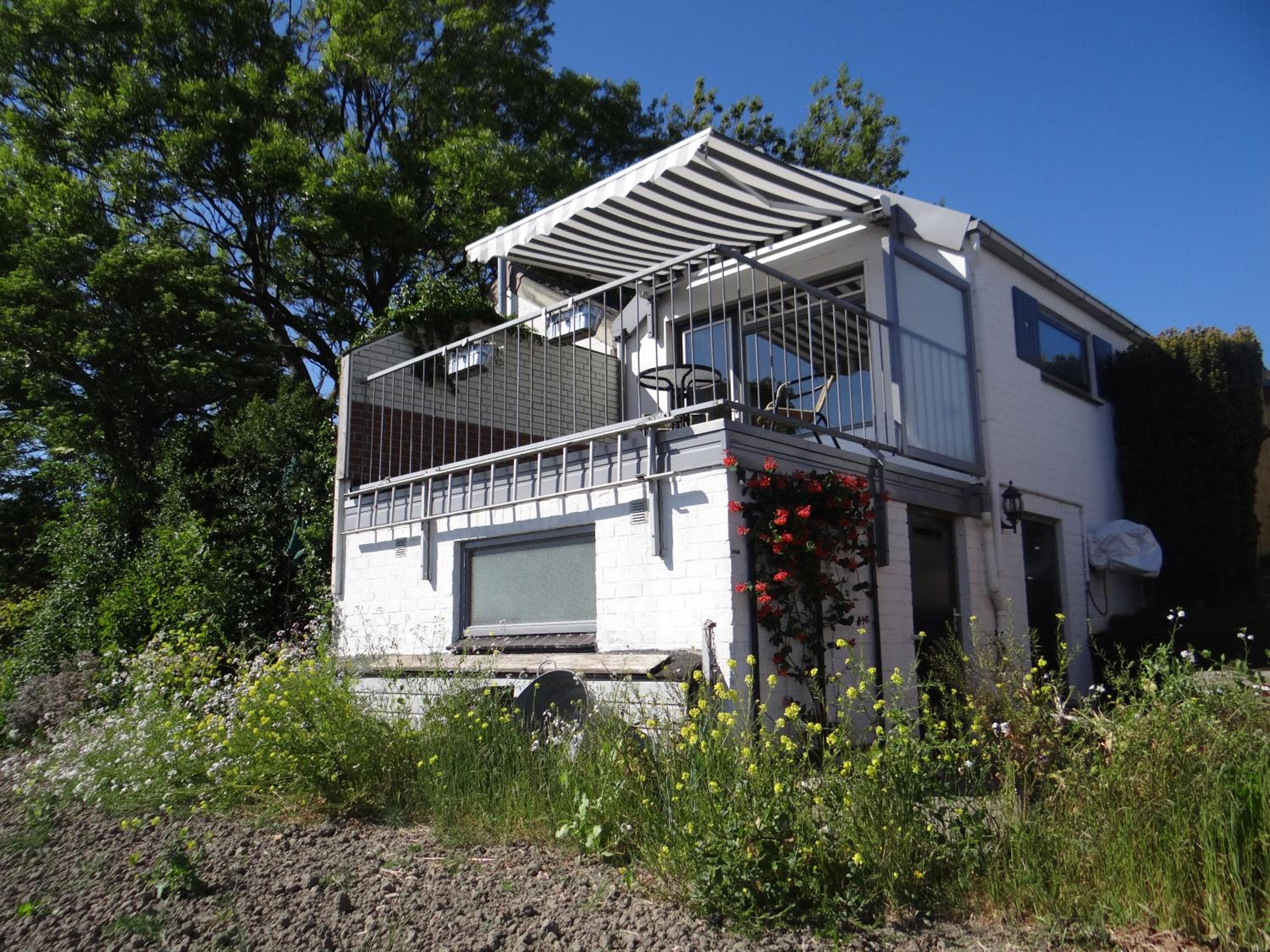 One-Bedroom House photo 2