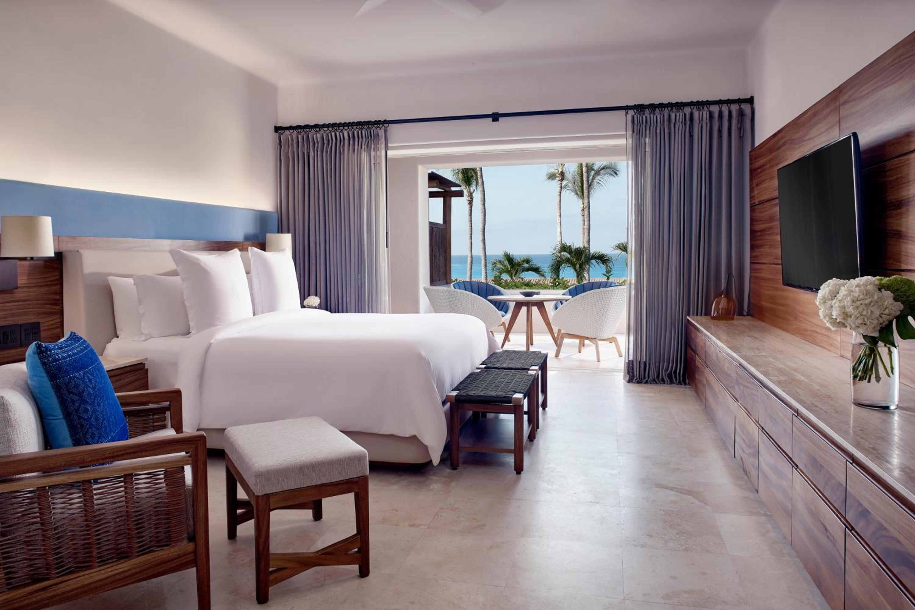 Suite with Plunge Pool (Non Smoking) photo 2