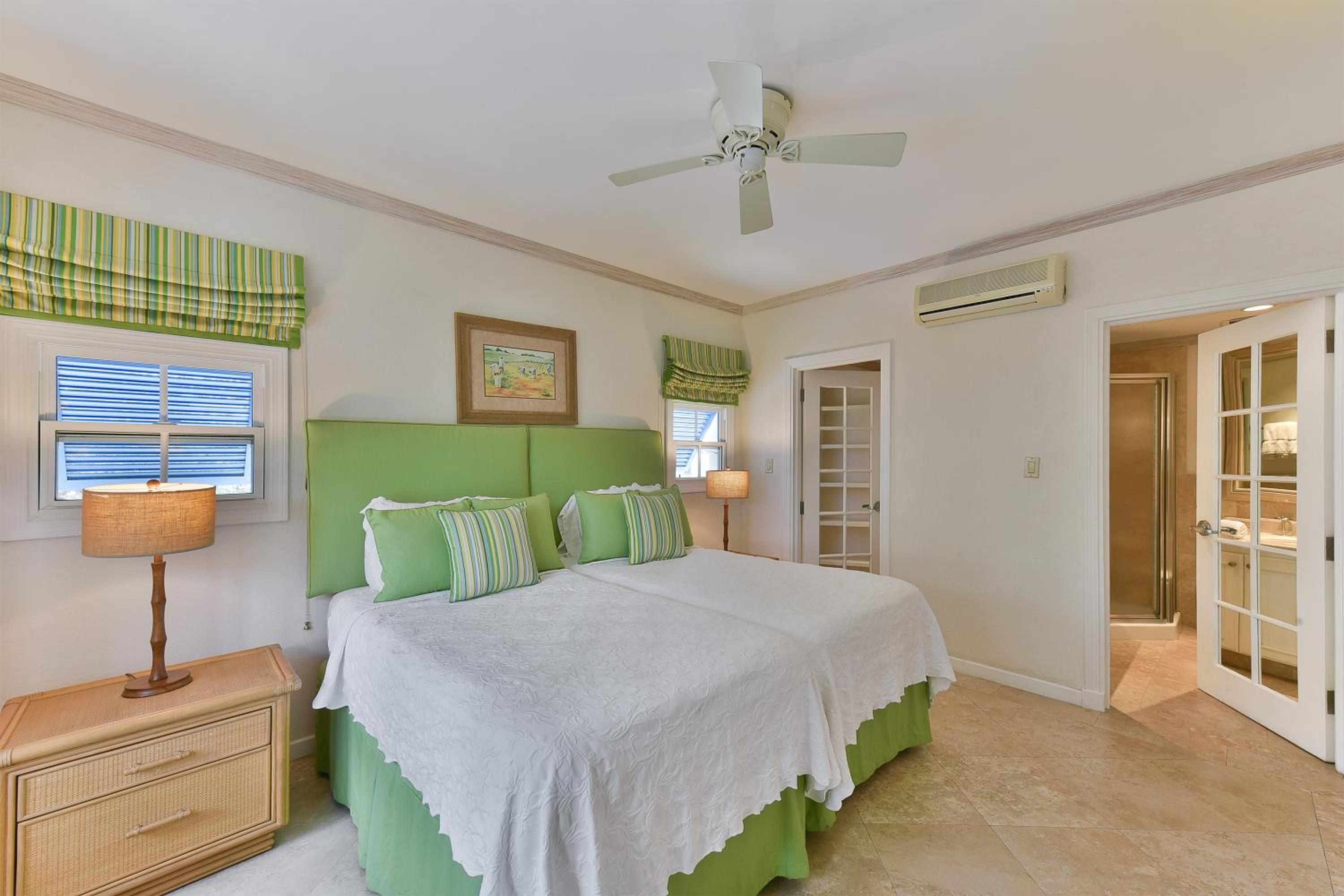 Villa With Sea View photo 3