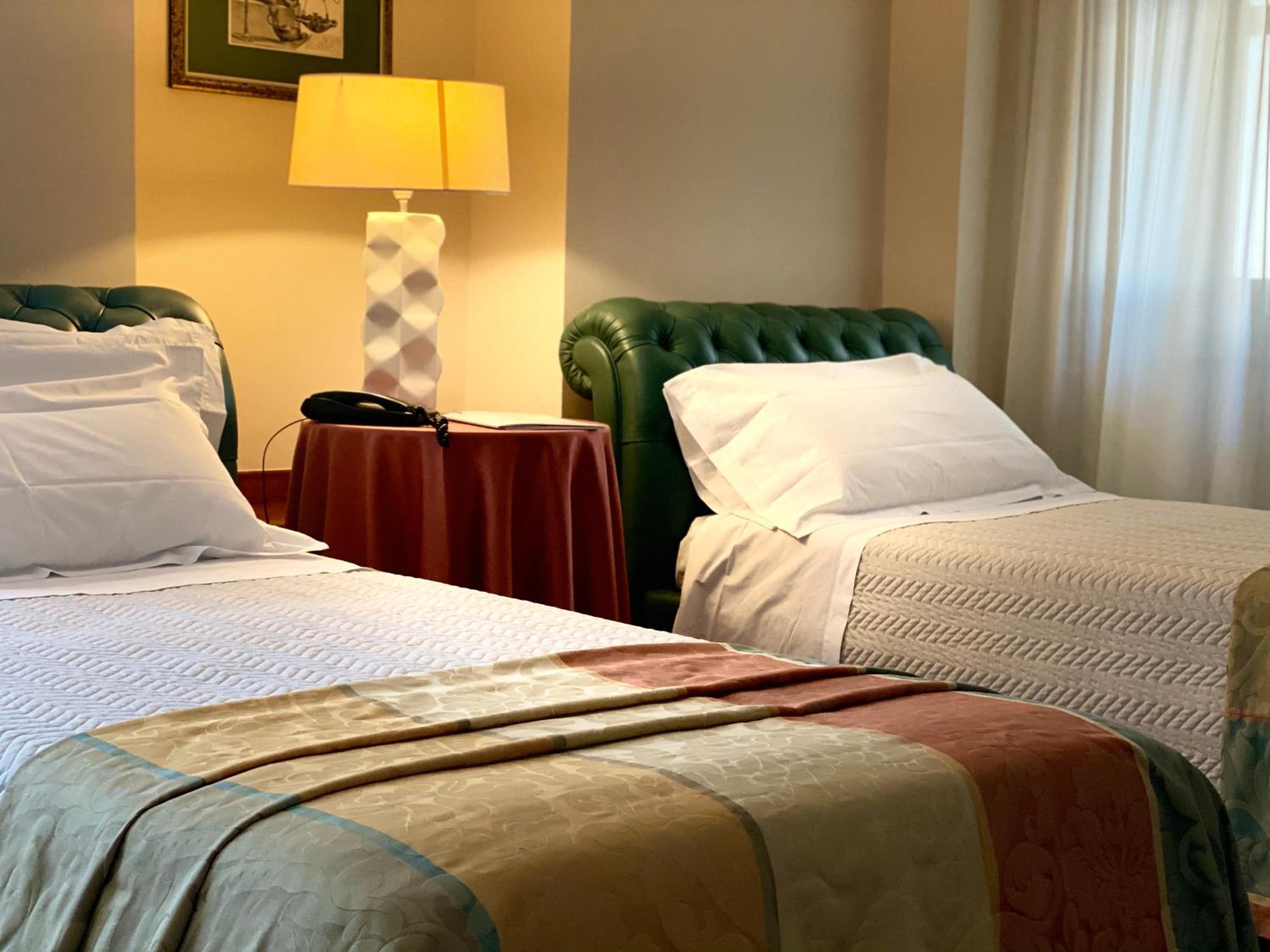 Basic Double Room - Photo 4
