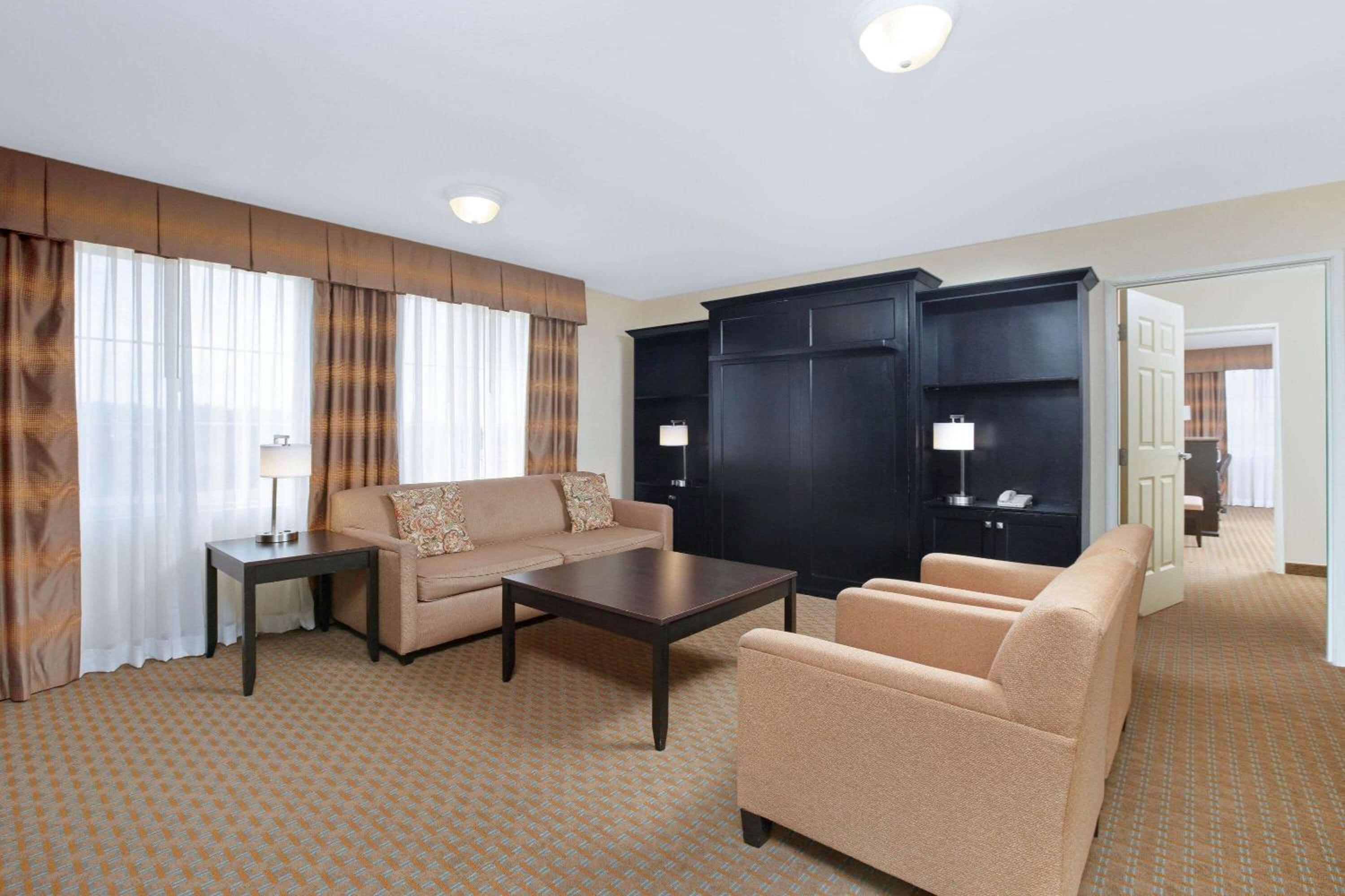 Two-Bedroom King Suite with Balcony - Non-Smoking - Photo 1