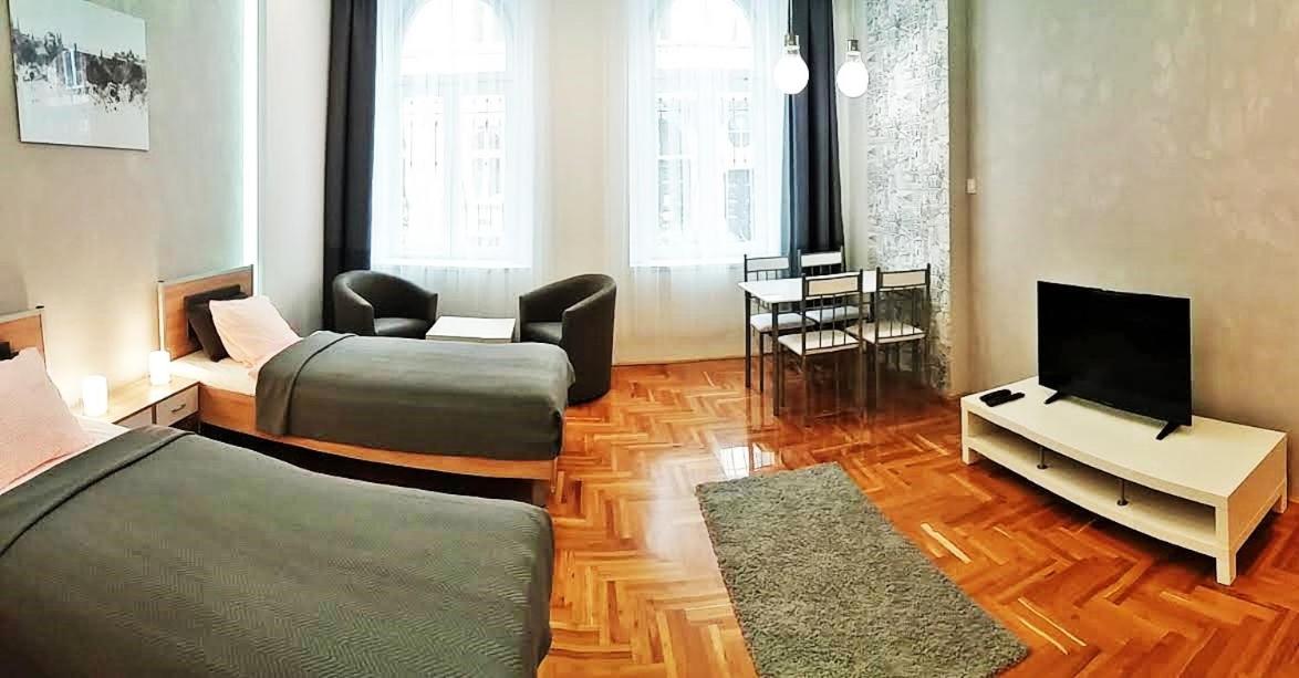 Apartment - Photo 12