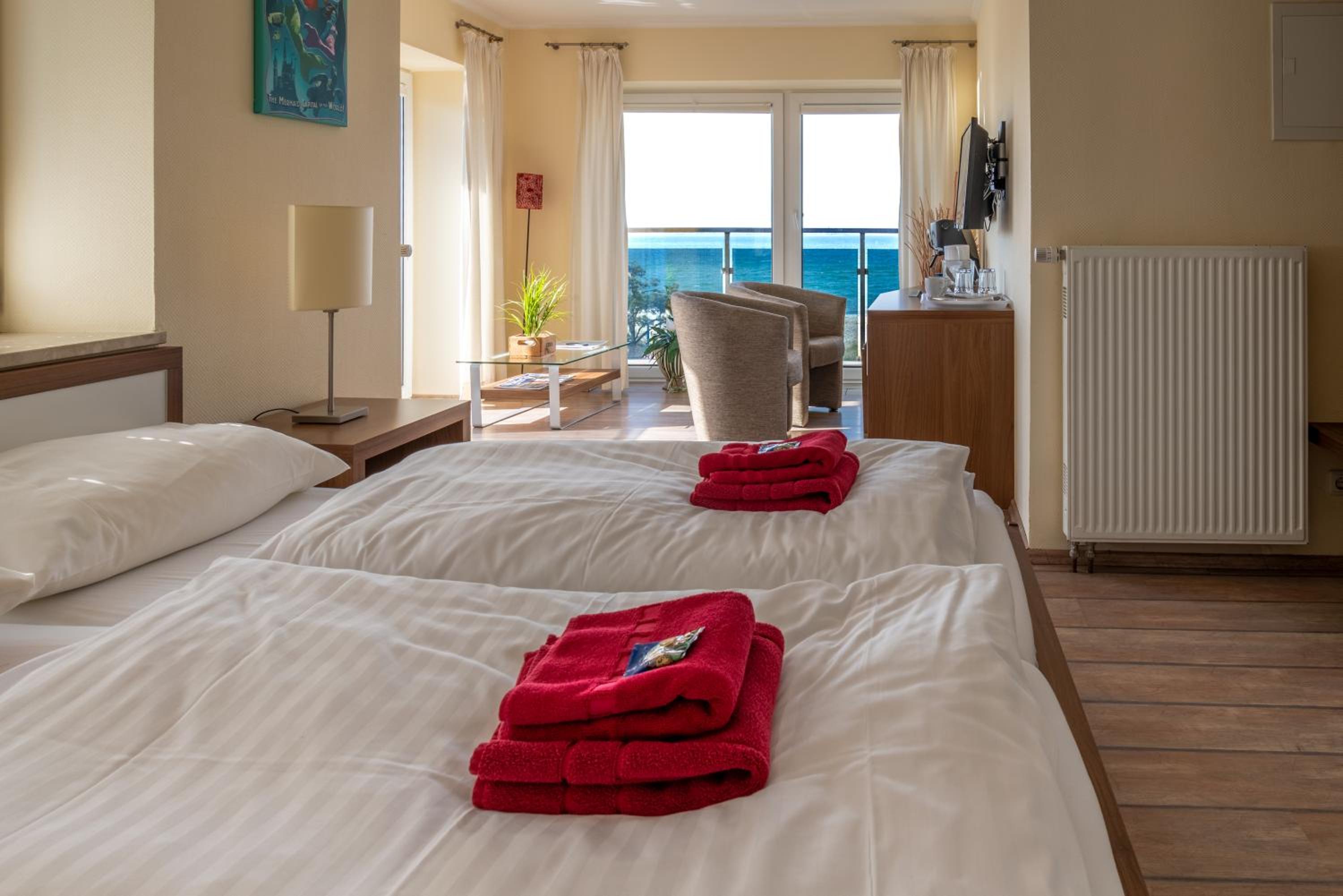 Double Room with Sea View - 1 photo 1