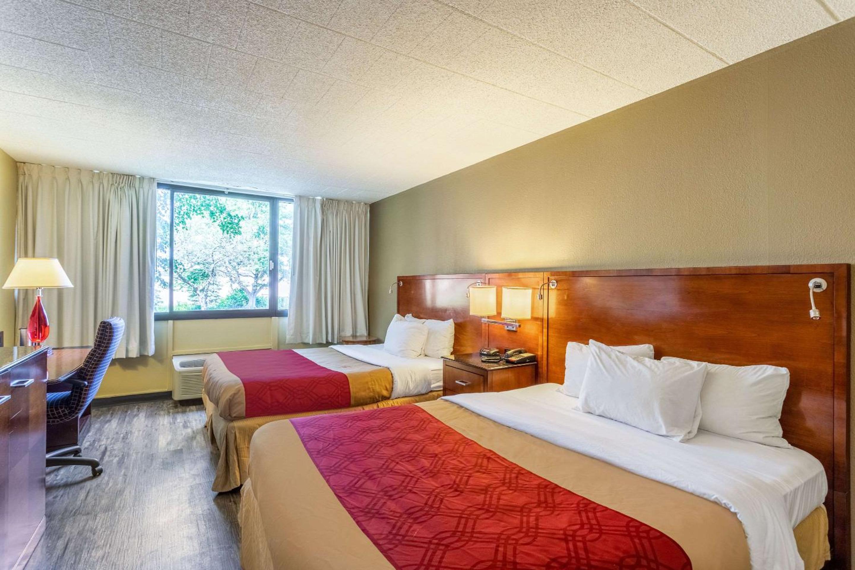 Double Room With Two Double Beds - Non-Smoking