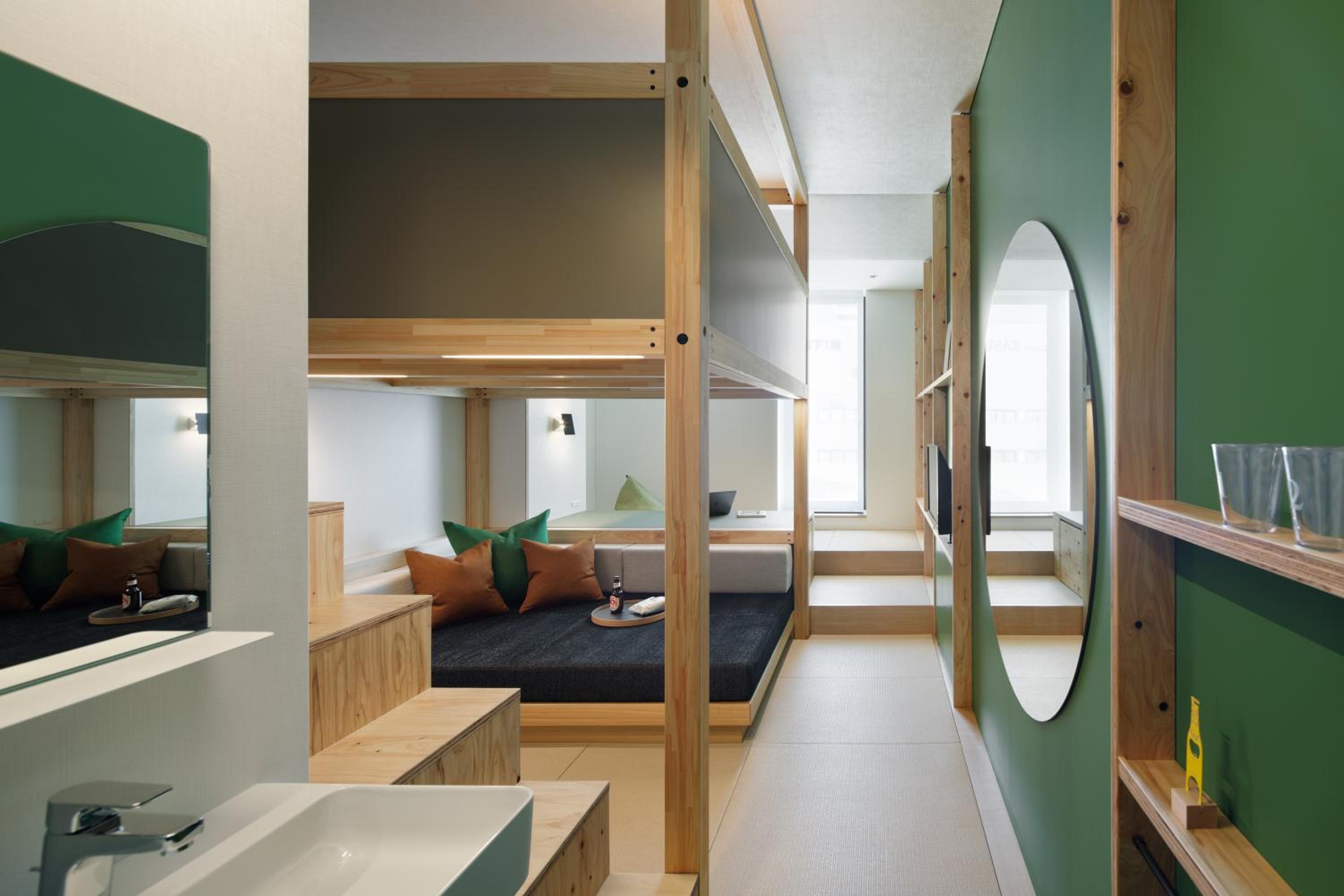 Triple Room with Private Bathroom - Photo 3