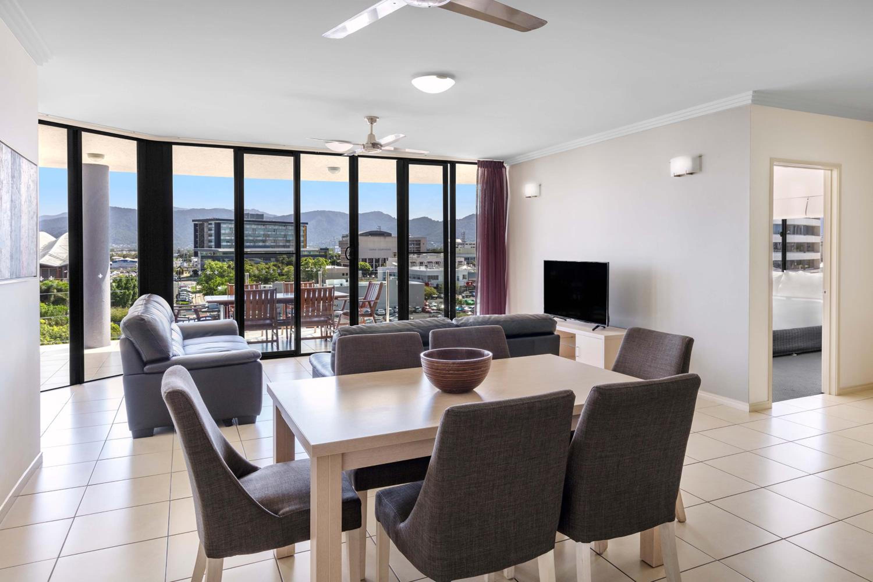 Two-Bedroom Apartment with Mountain View