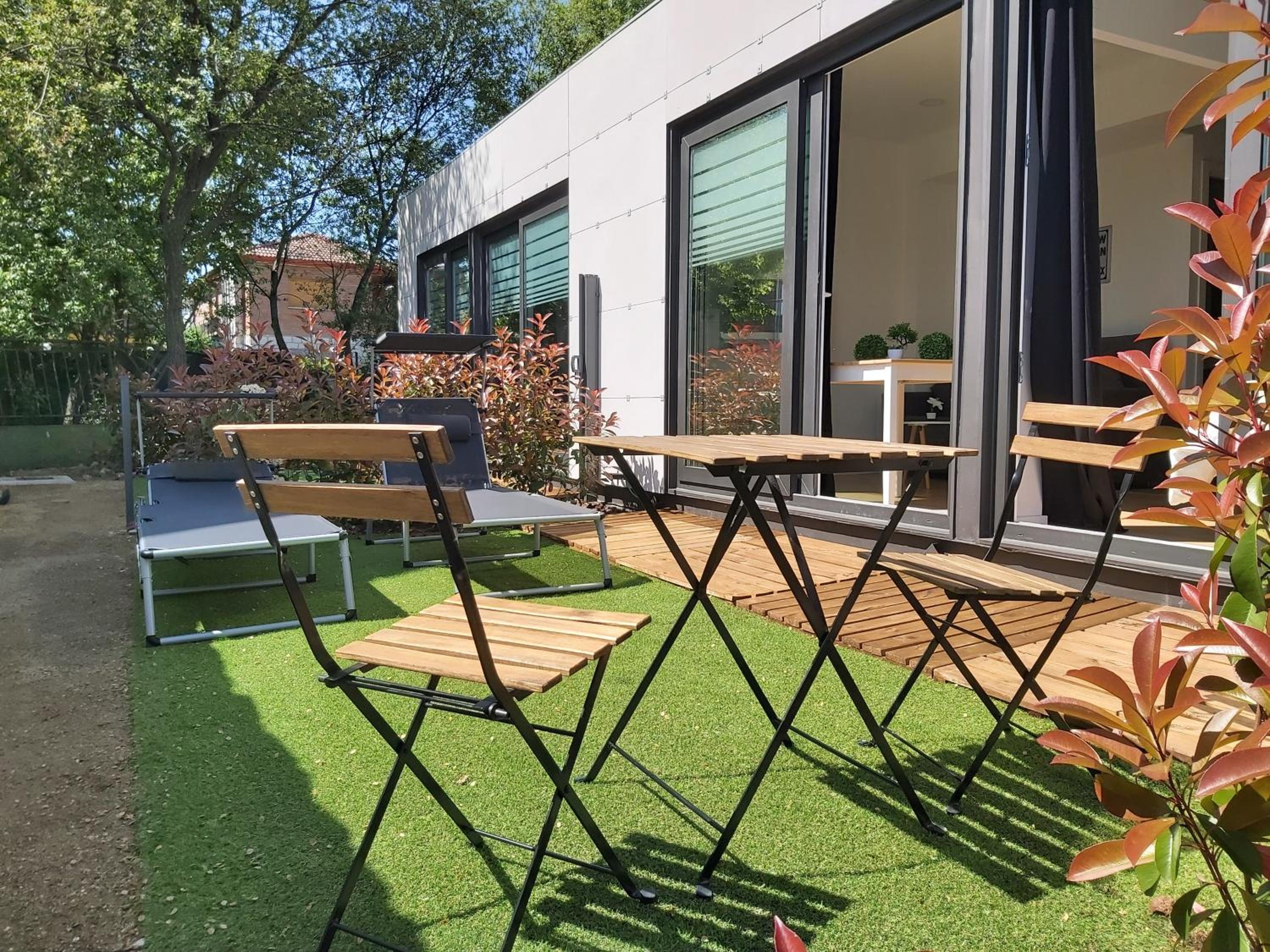 Apartment with Garden View photo 2