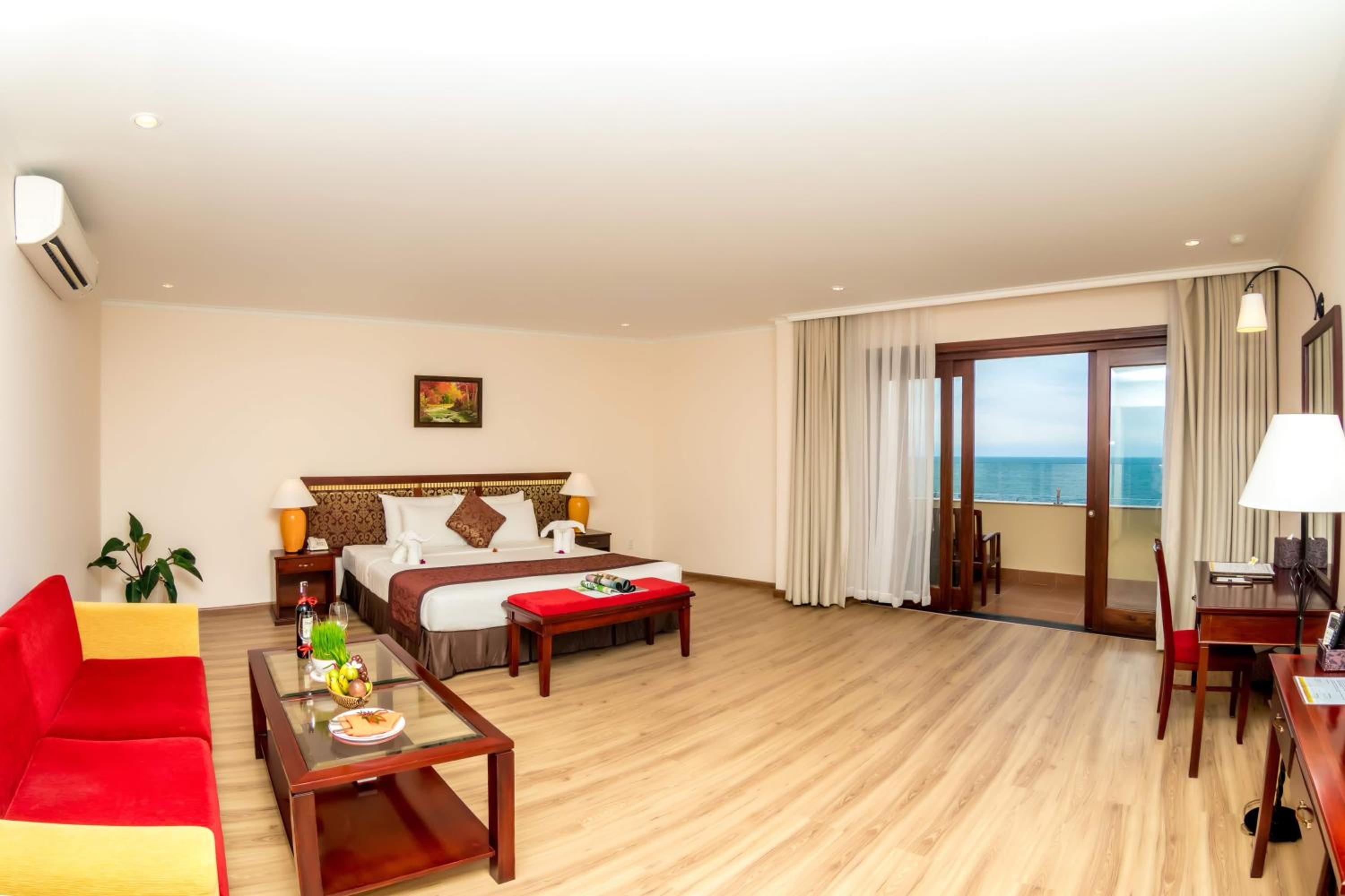 Deluxe Suite Sea Double - Photo 3