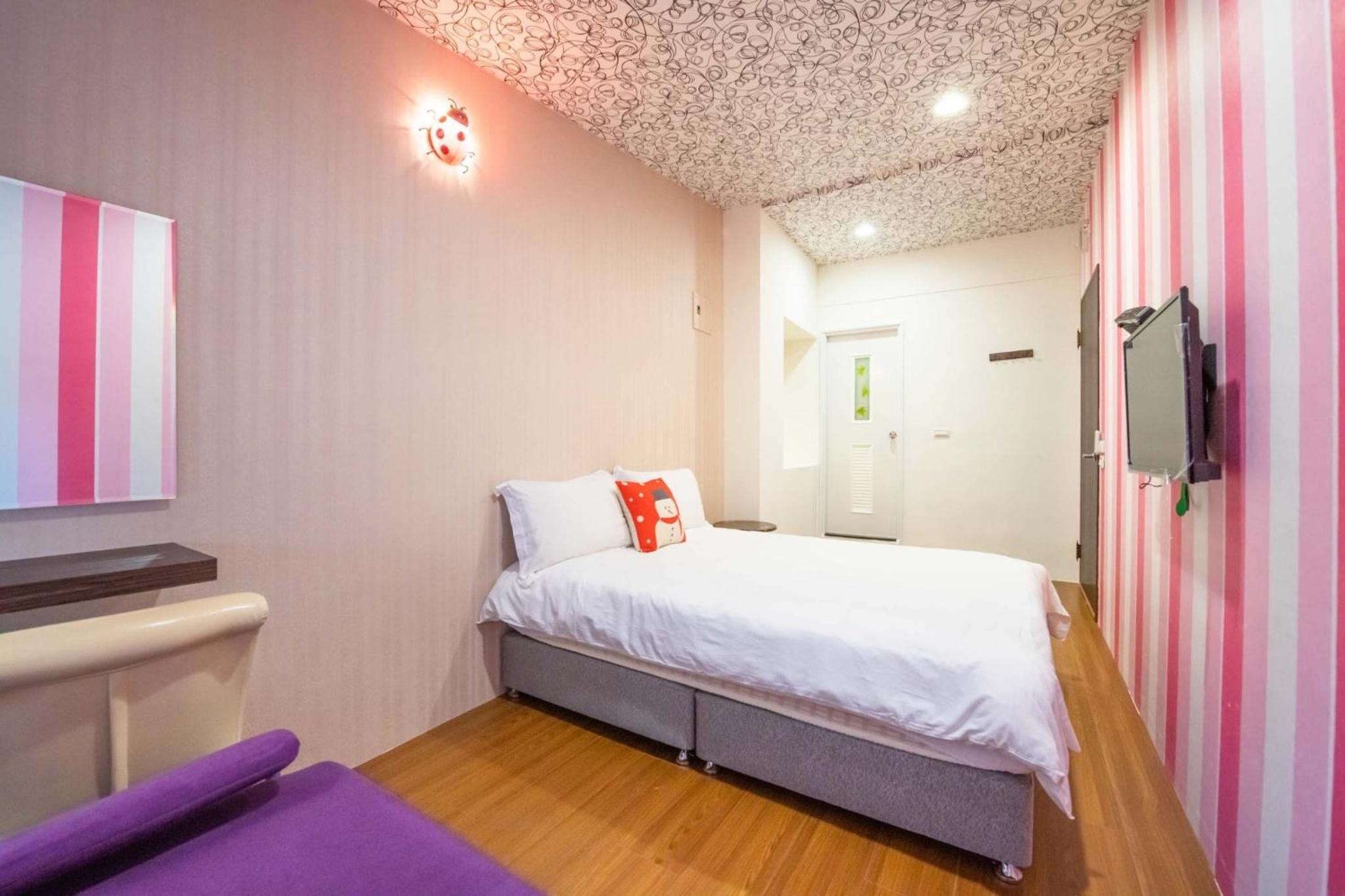 Standard Double Room photo 2