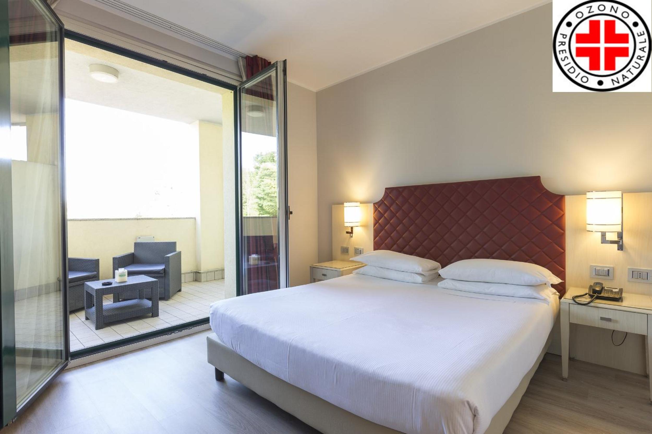 Superior Double Room - Photo 1