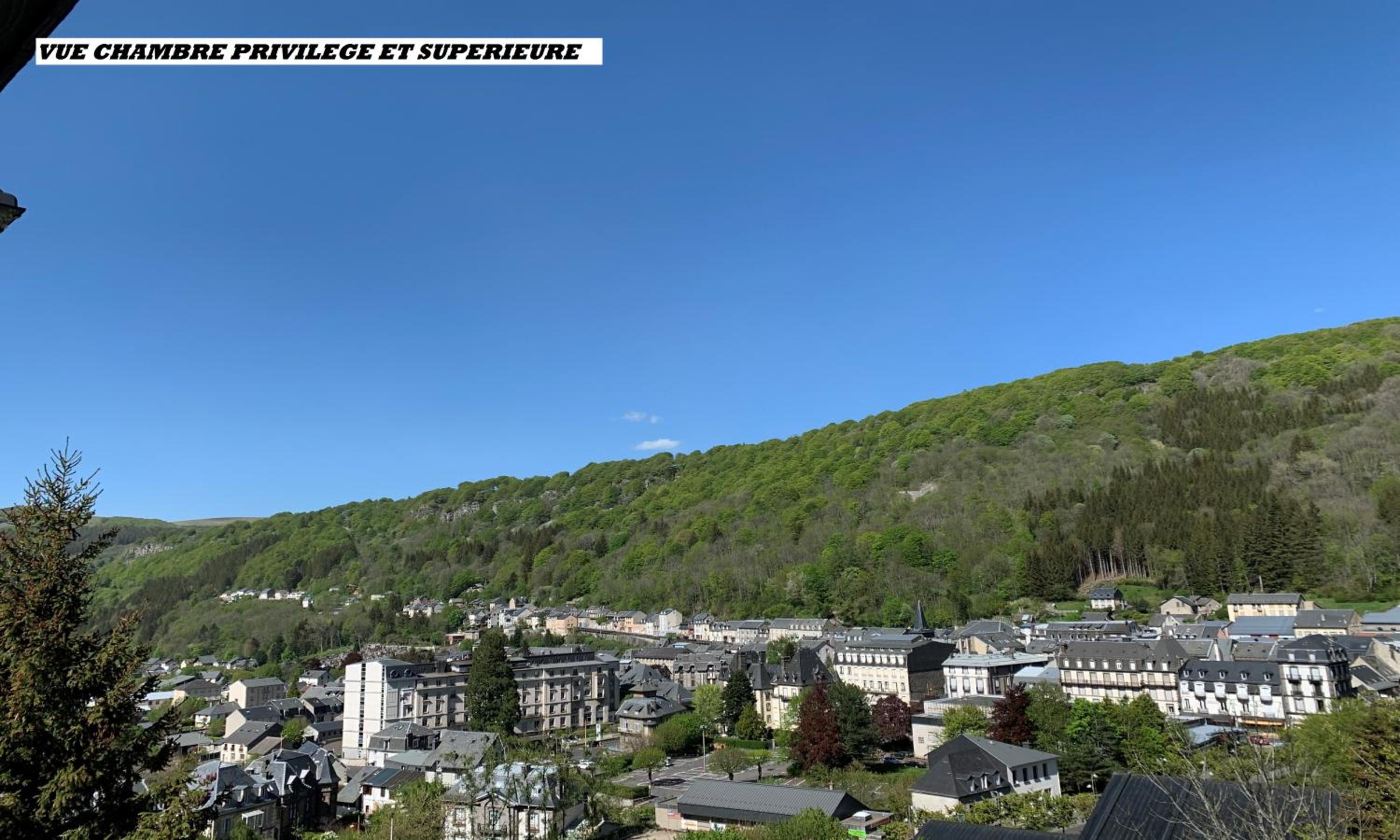 Superior Room with Valley View - Photo 7