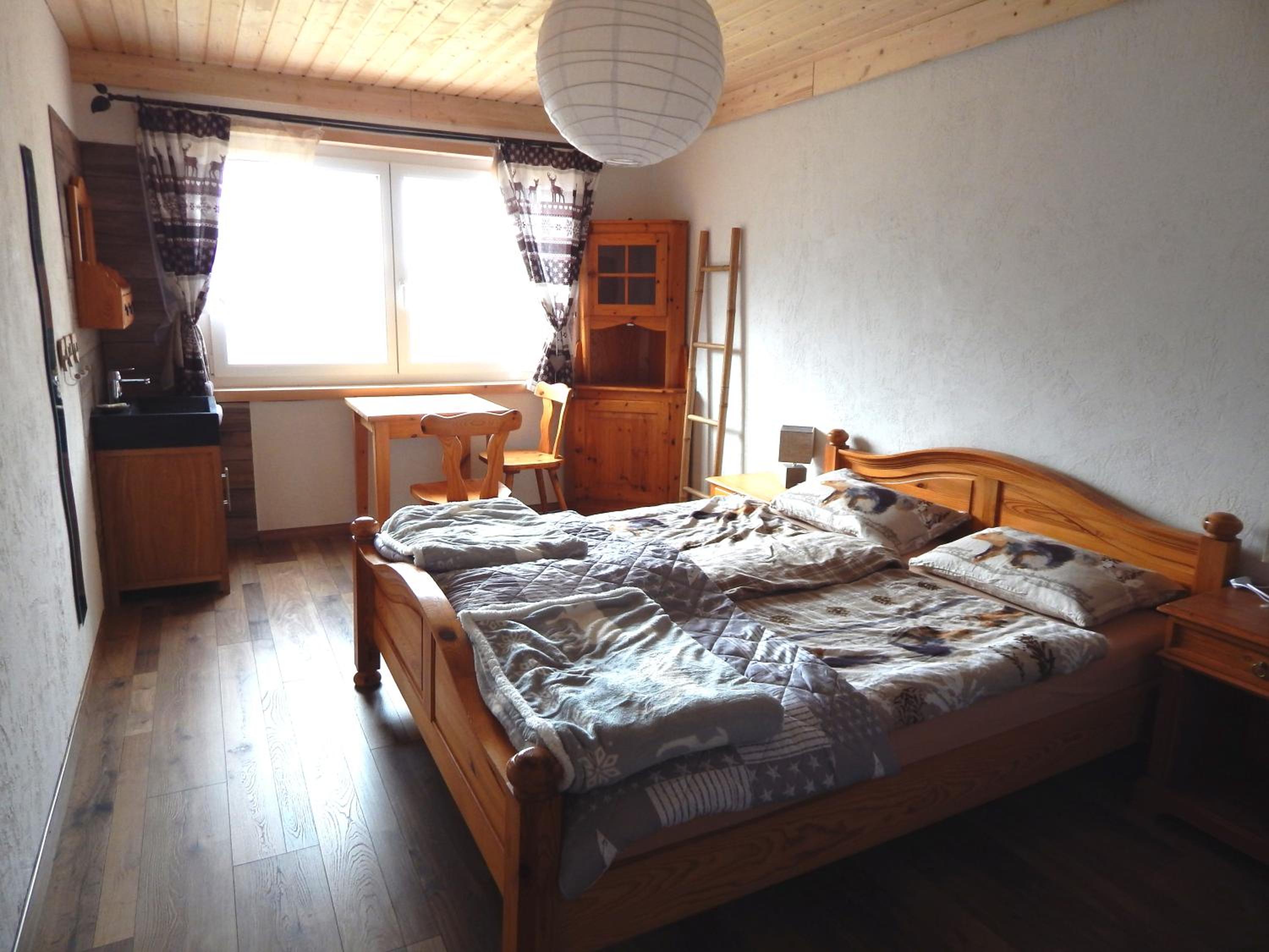 Four-Bedroom House photo 1