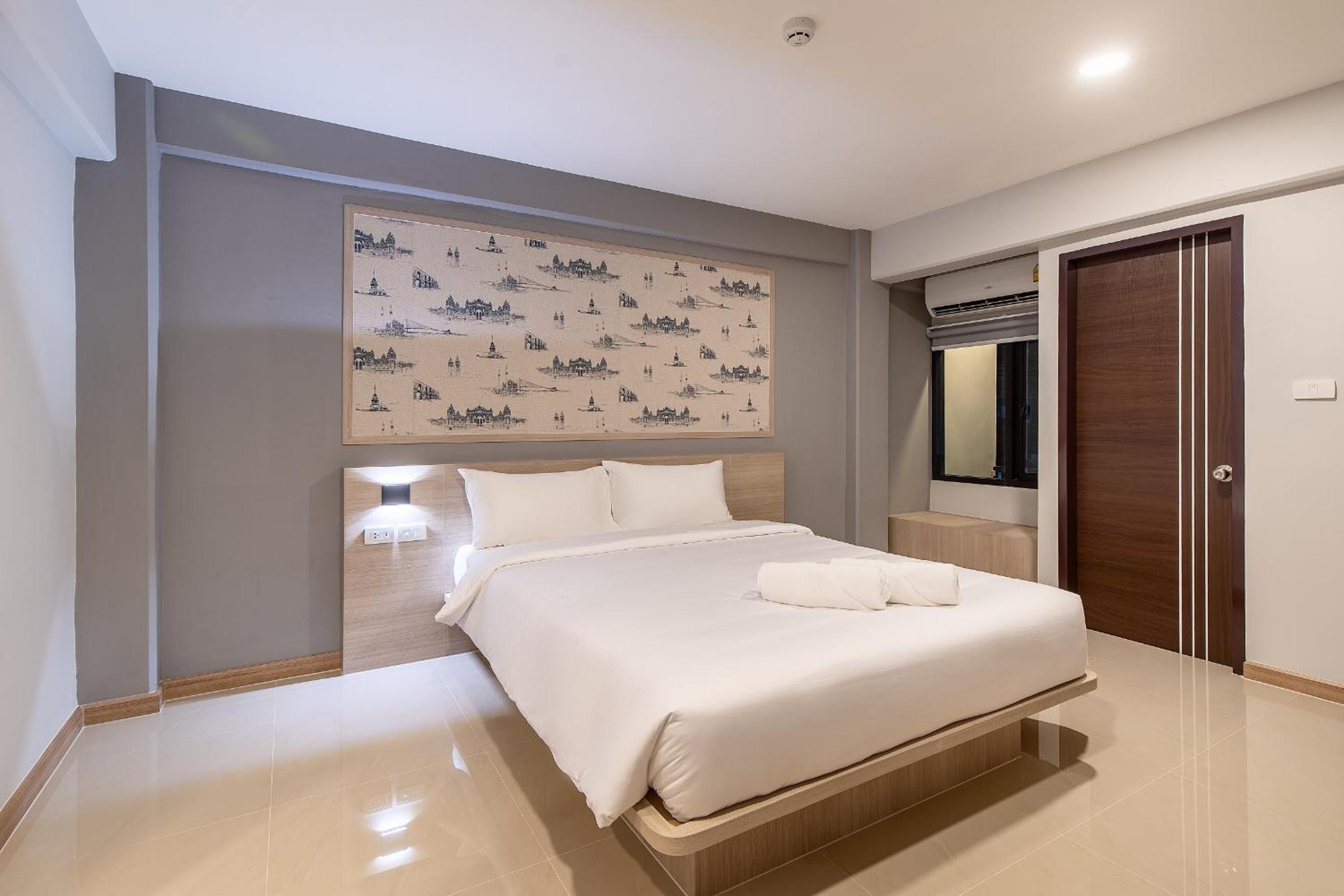 Double Room - Photo 8