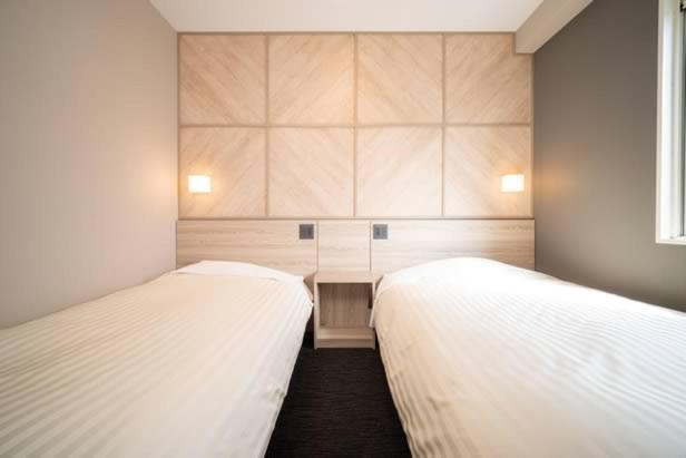 Economy Twin Room - Photo 2