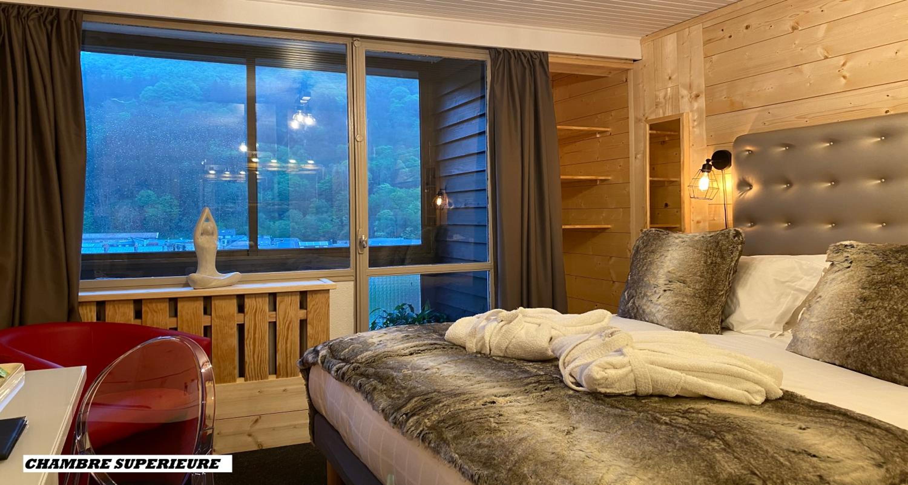 Superior Room with Valley View - Photo 4