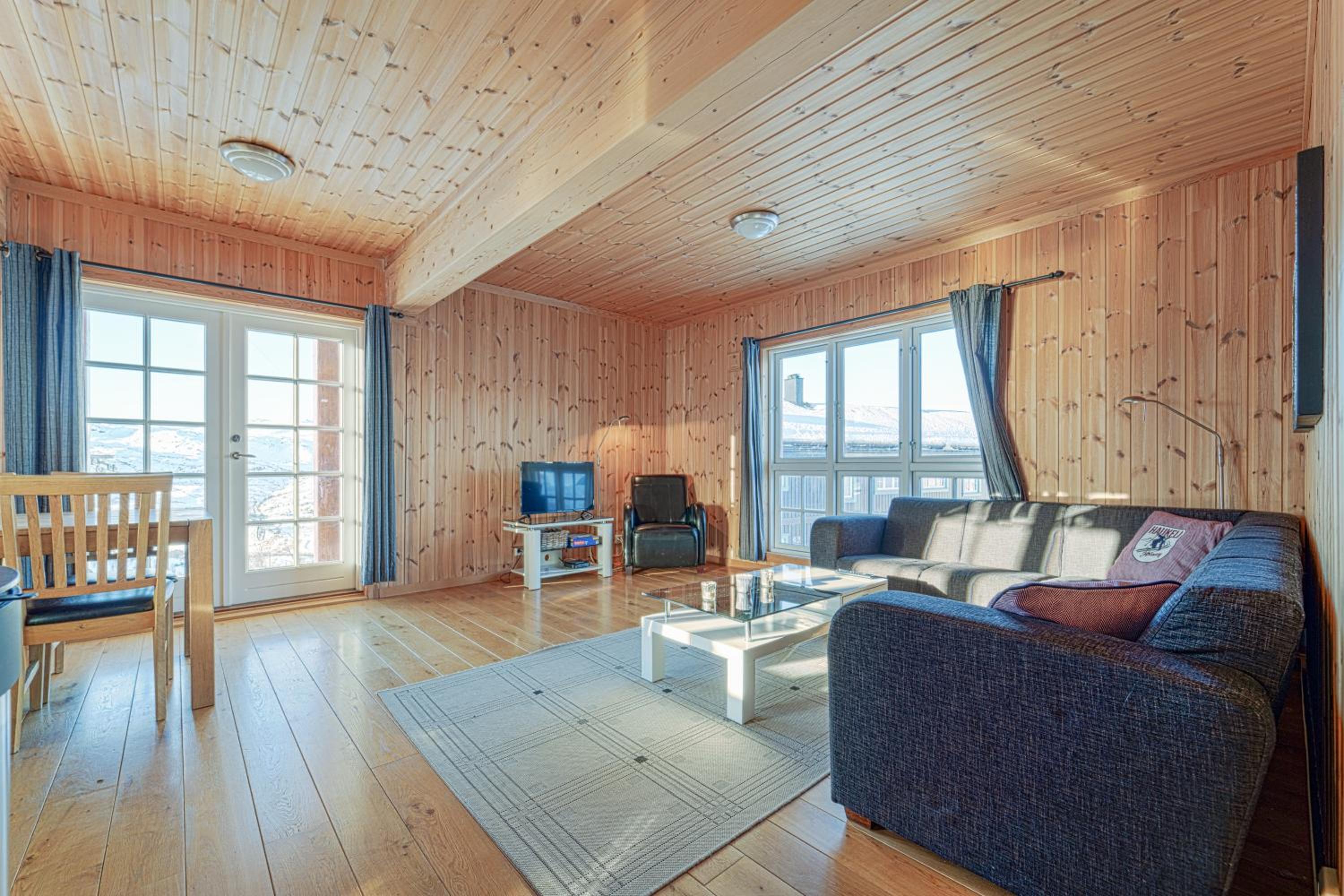 Two-Bedroom Apartment - Photo 10