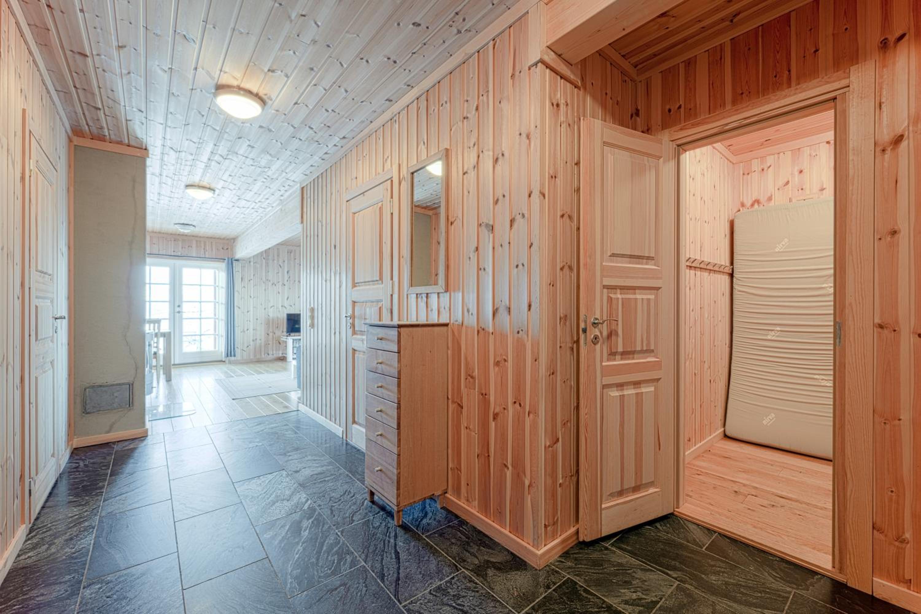 Two-Bedroom Apartment - Photo 9