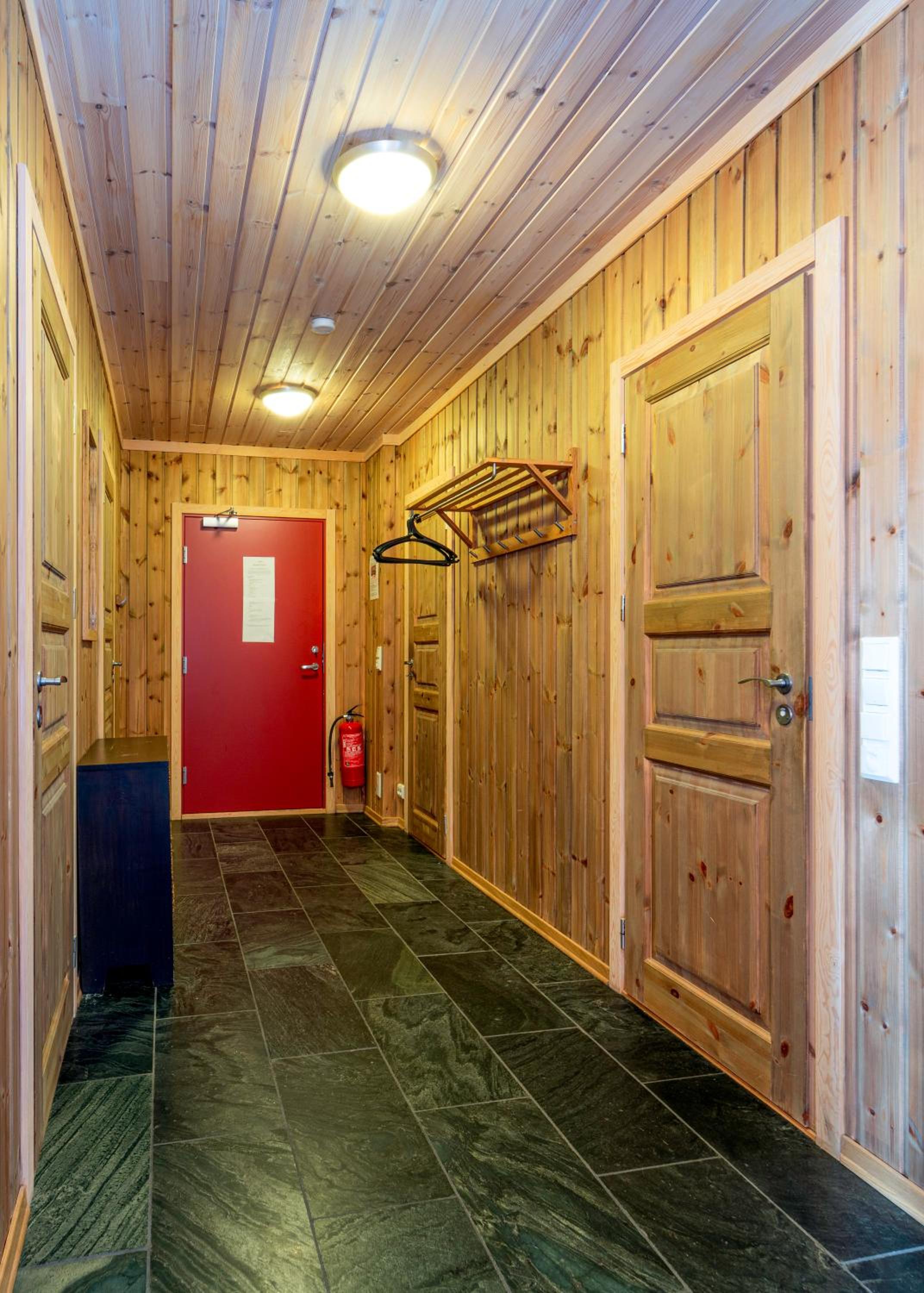 Two-Bedroom Apartment - Photo 19
