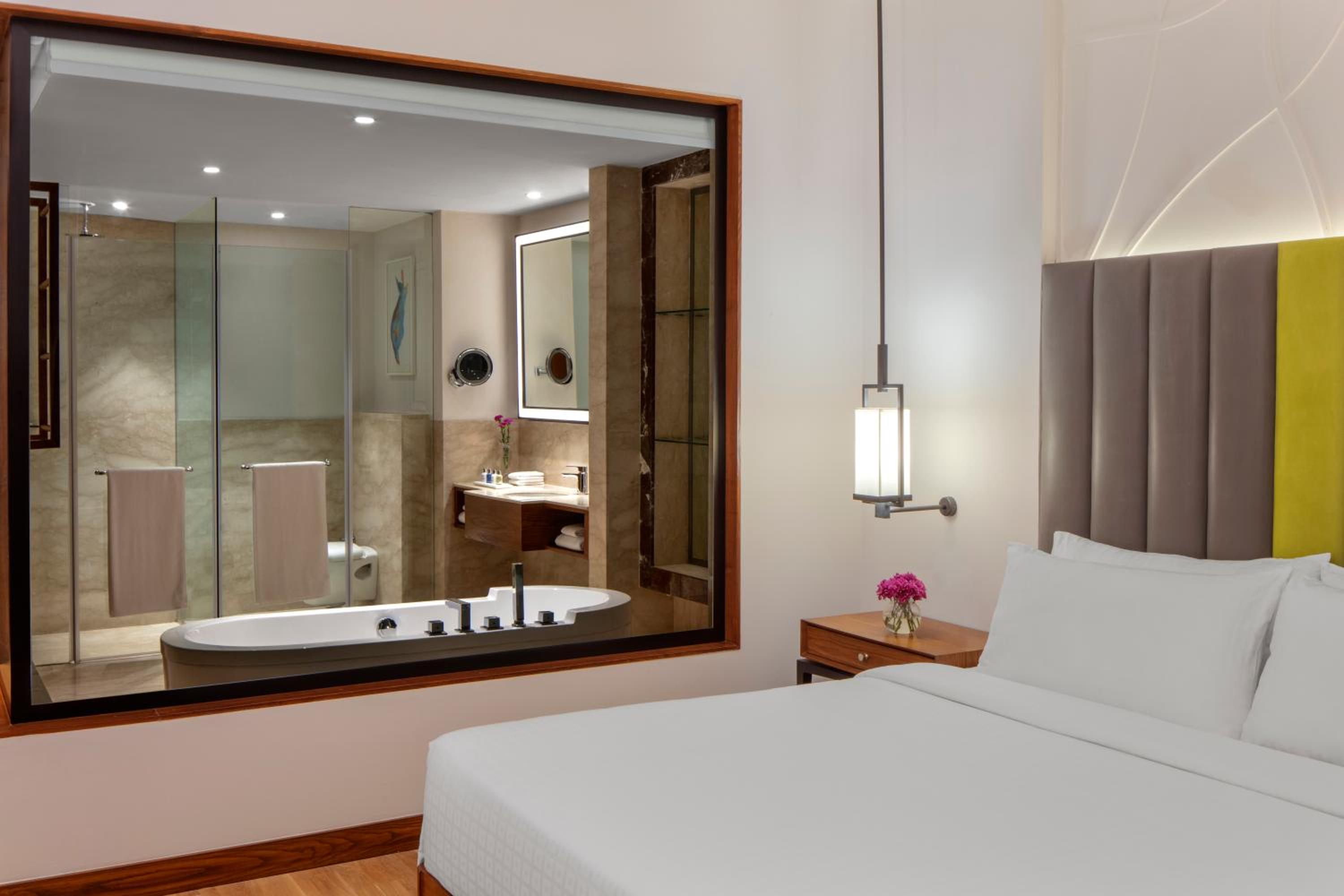 Suite – one bedroom photo