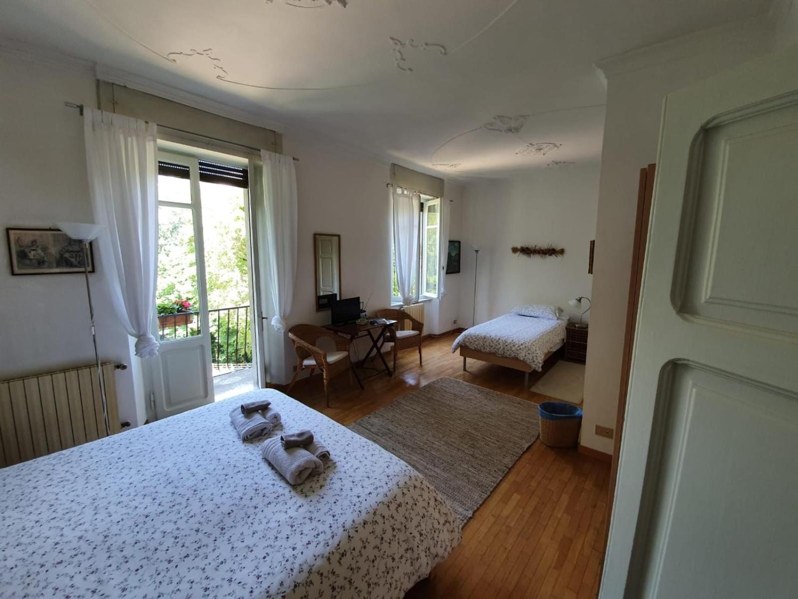 Triple Room with Private External Bathroom photo 1