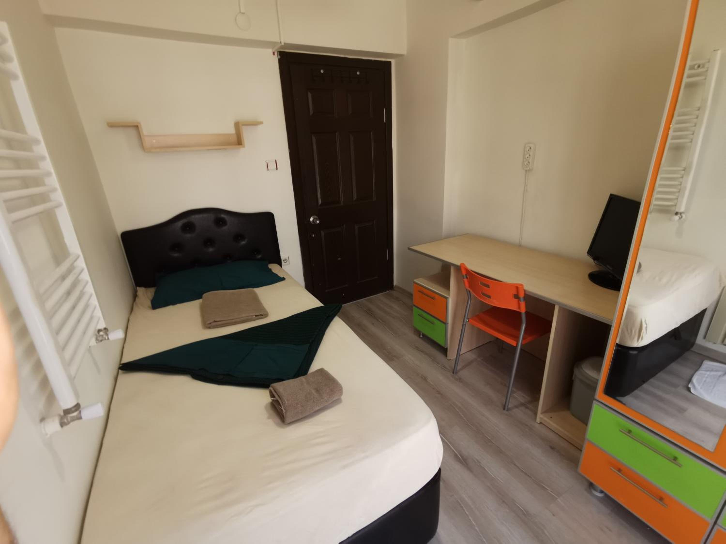 Single Room photo 1