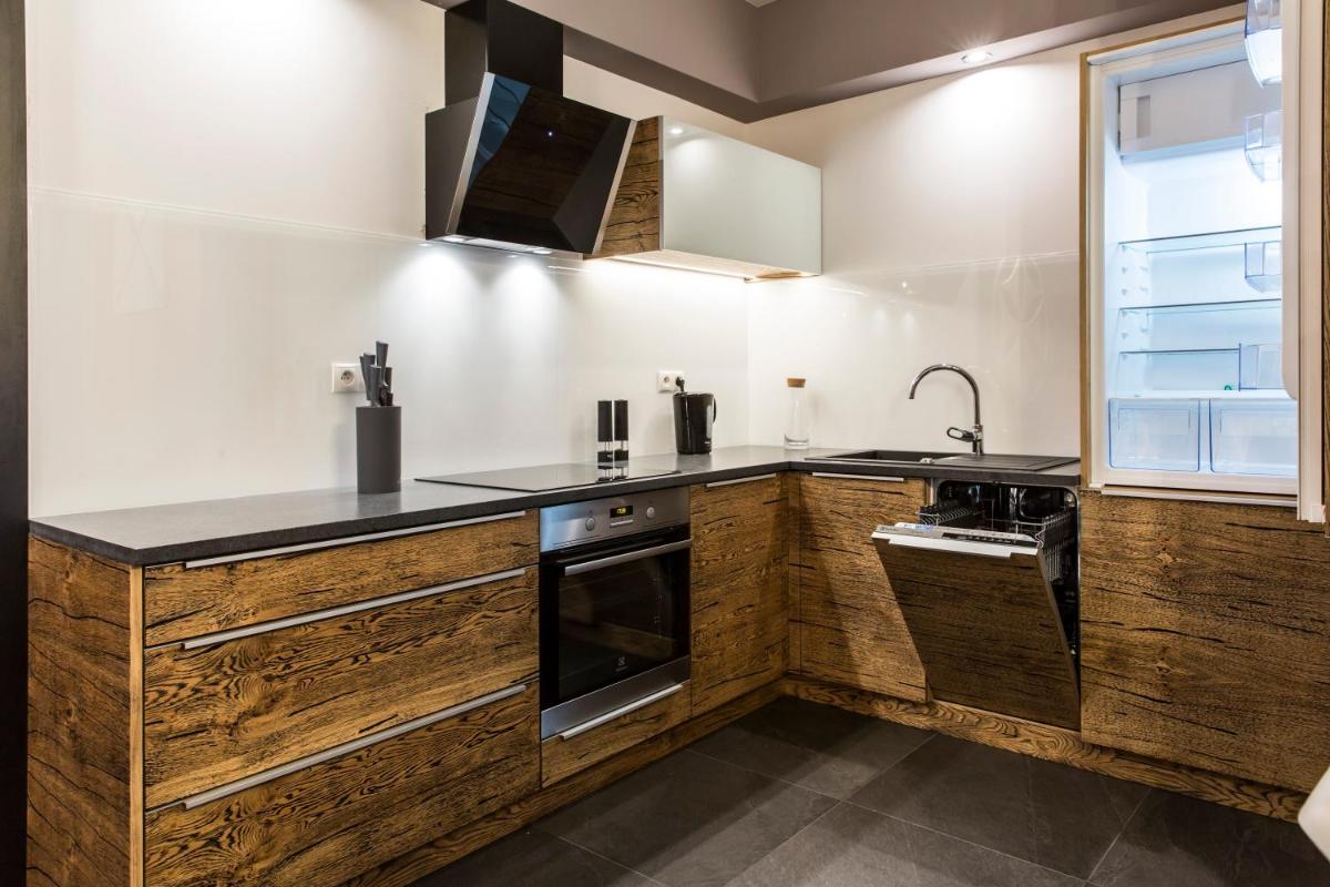Premium Apartment with Terrace photo 3
