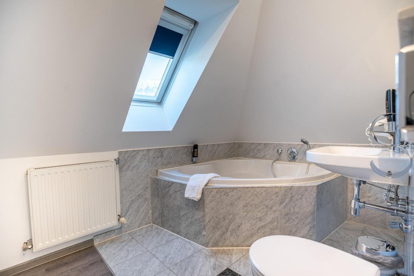 Junior Suite - Photo 4