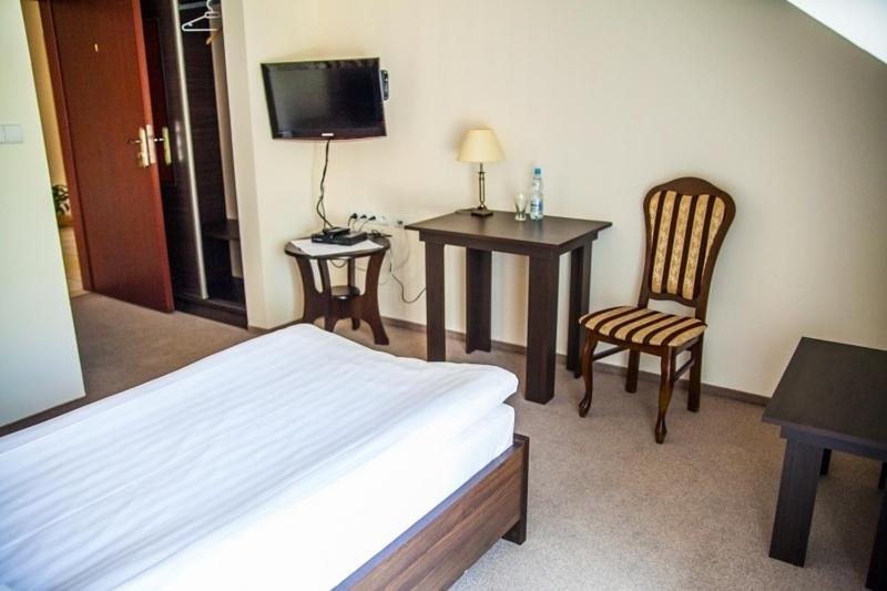 Standard Twin Room photo 3