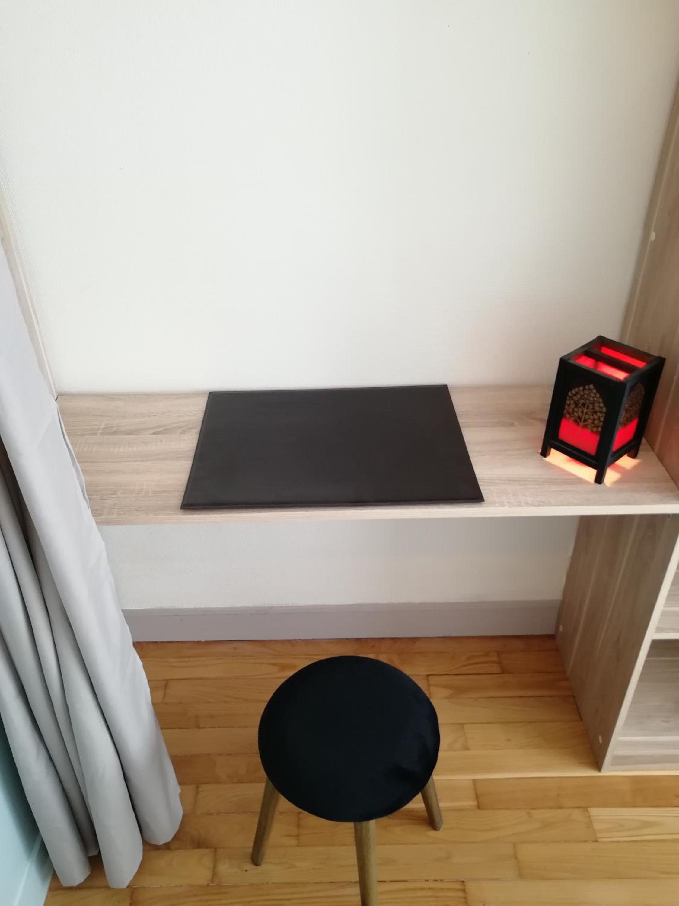 One-Bedroom Apartment - Photo 12