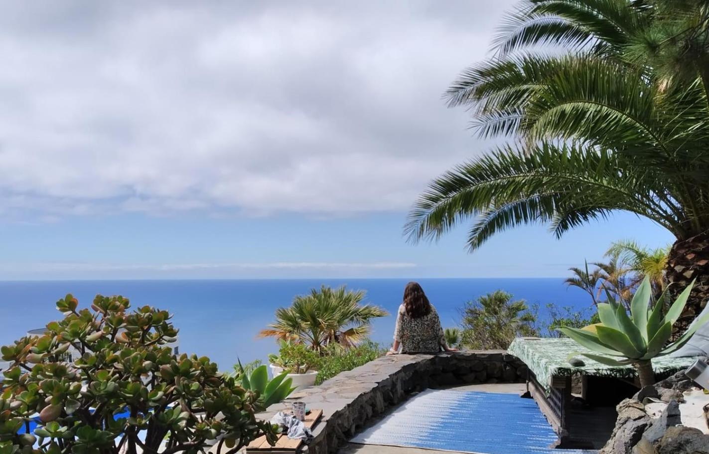 Villa with Sea View - Photo 22