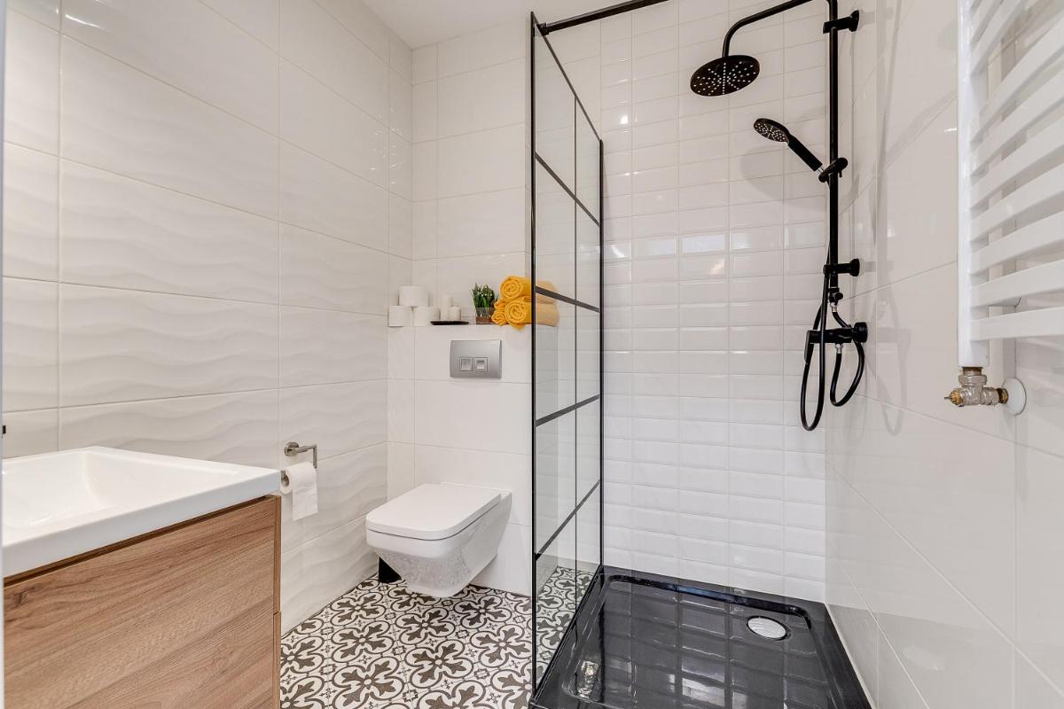 Studio Apartment - Photo 17