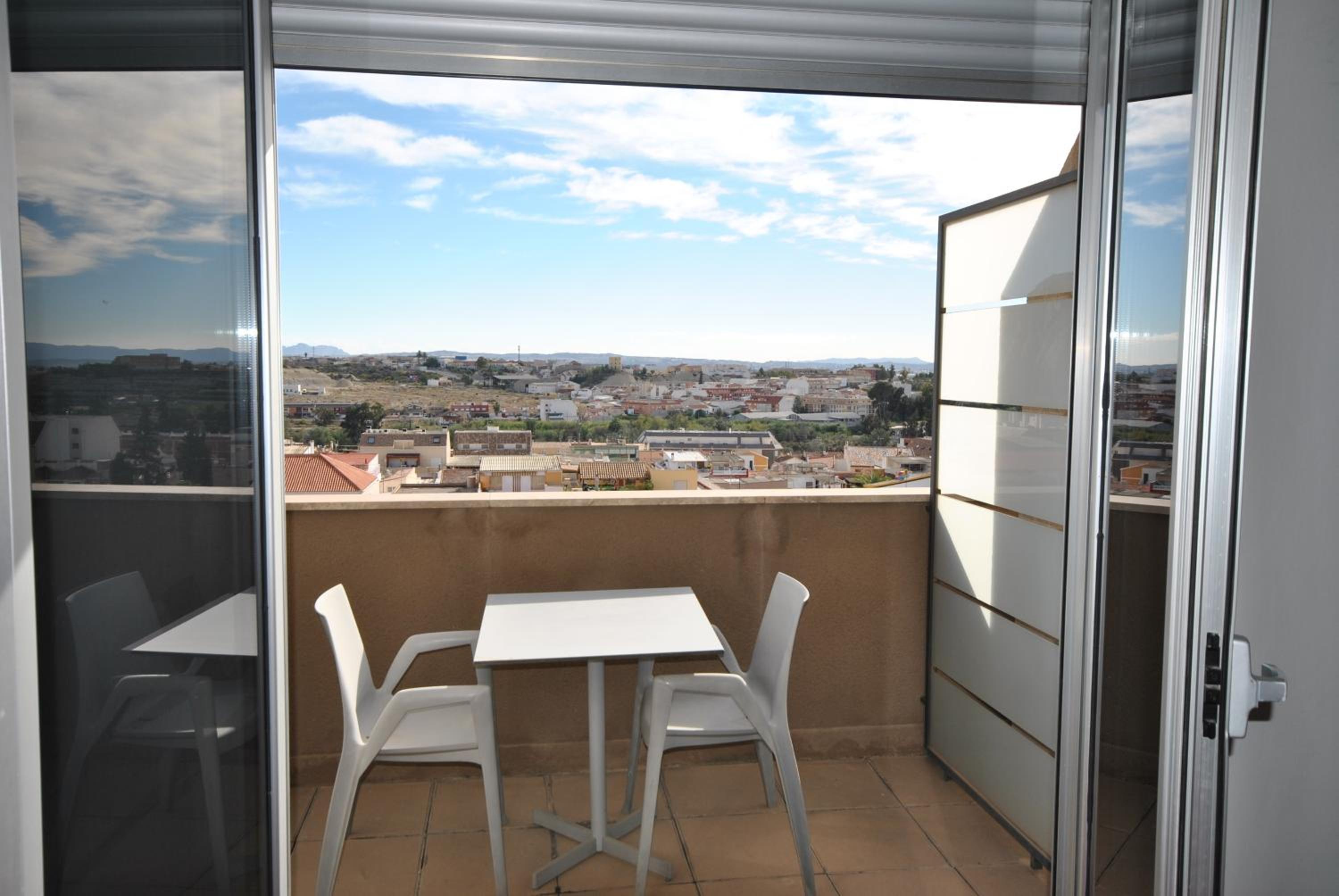 Superior Twin Room with Terrace - Photo 2