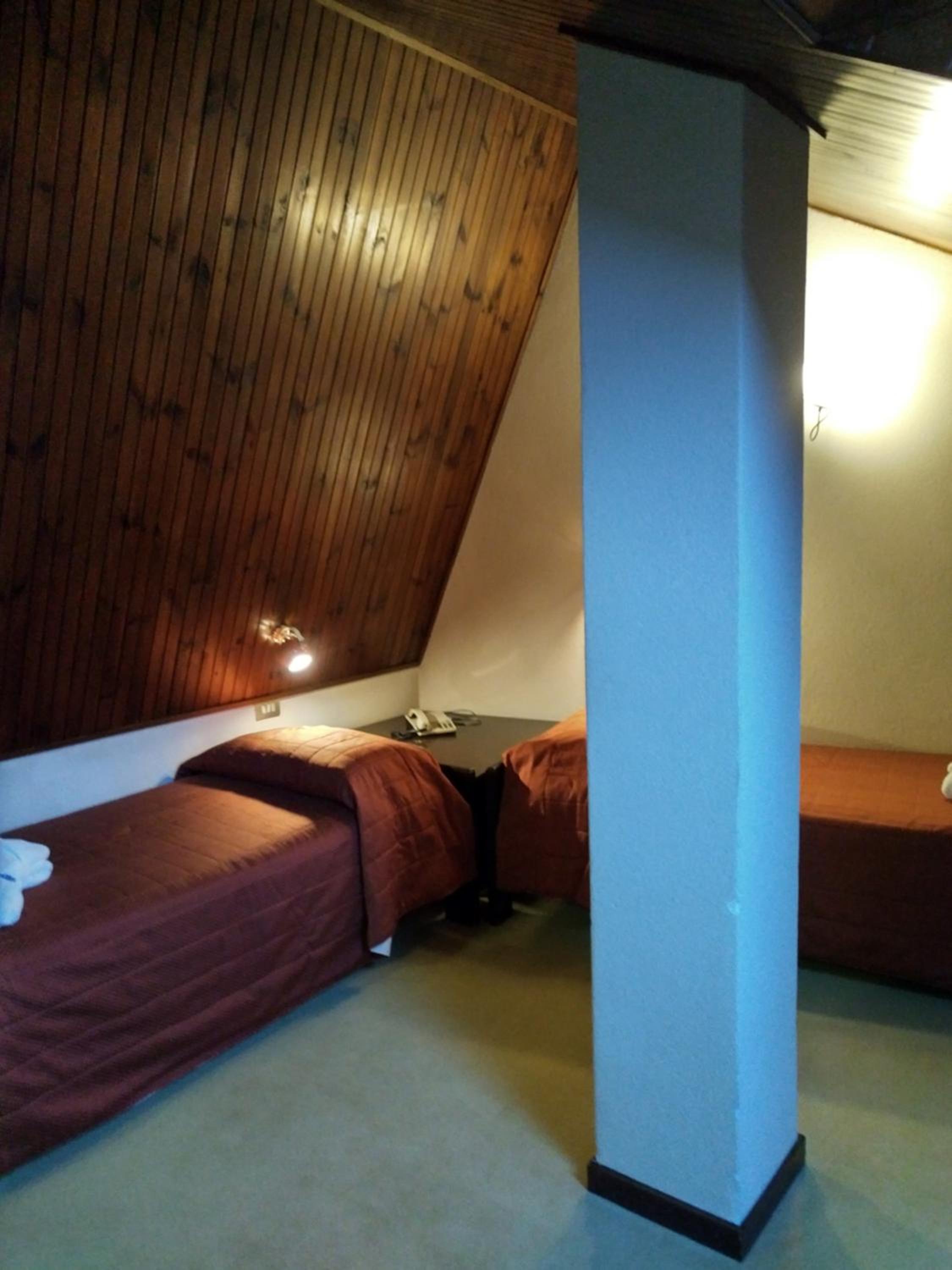 Budget Double Room - Photo 1