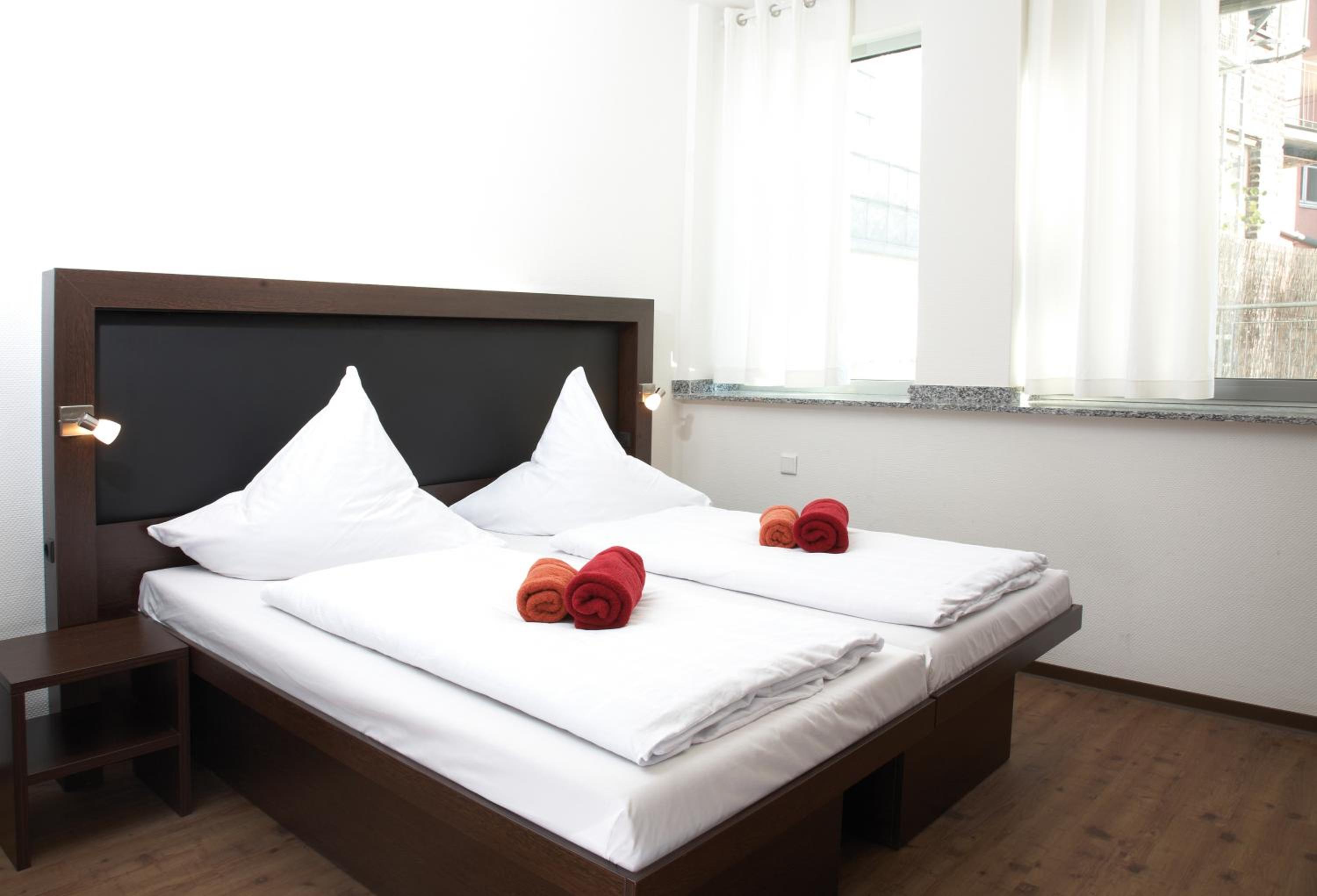Double Room - Photo 14