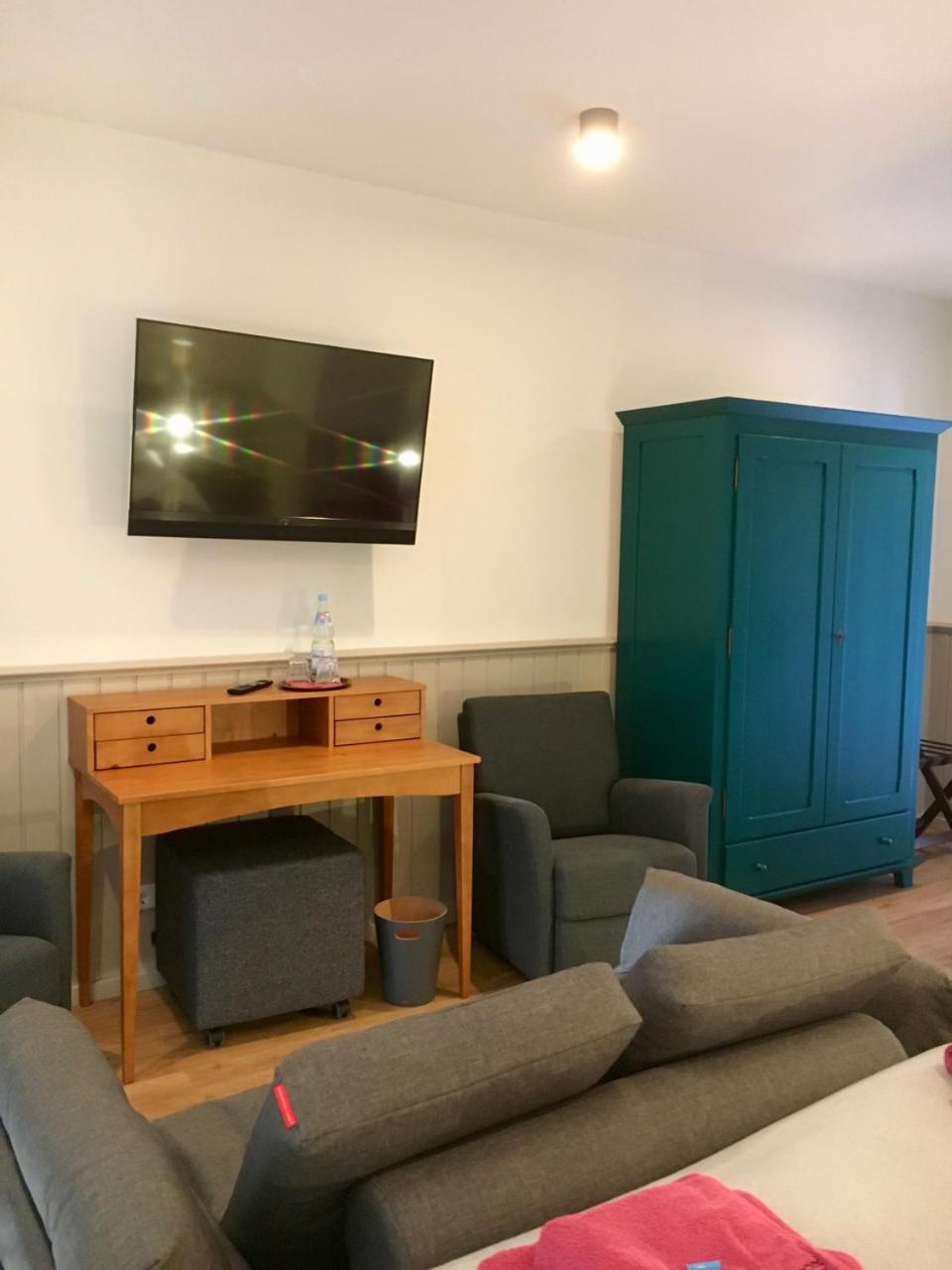 Double Room - Disability Access - Photo 1