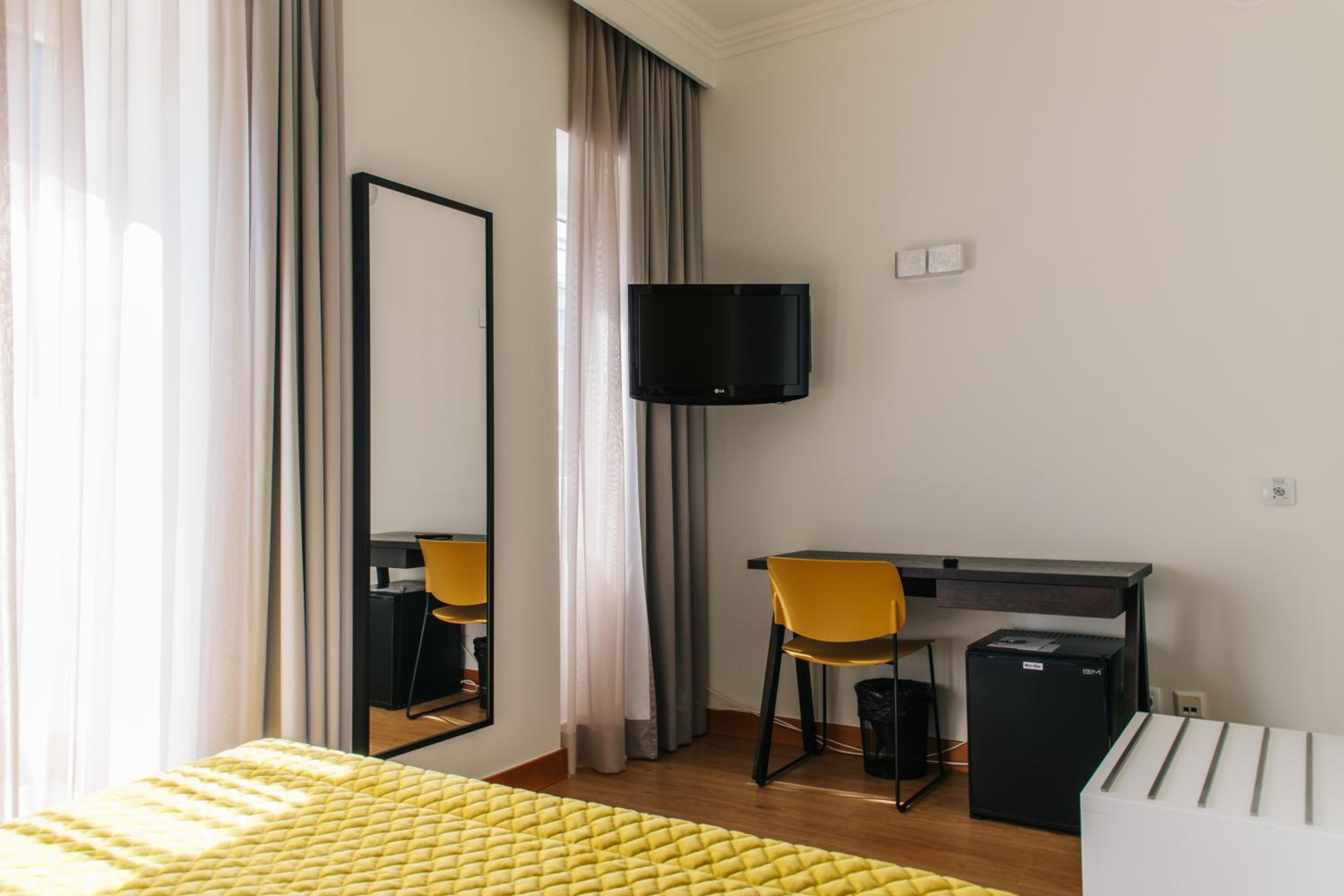 Superior Double Room - Photo 3