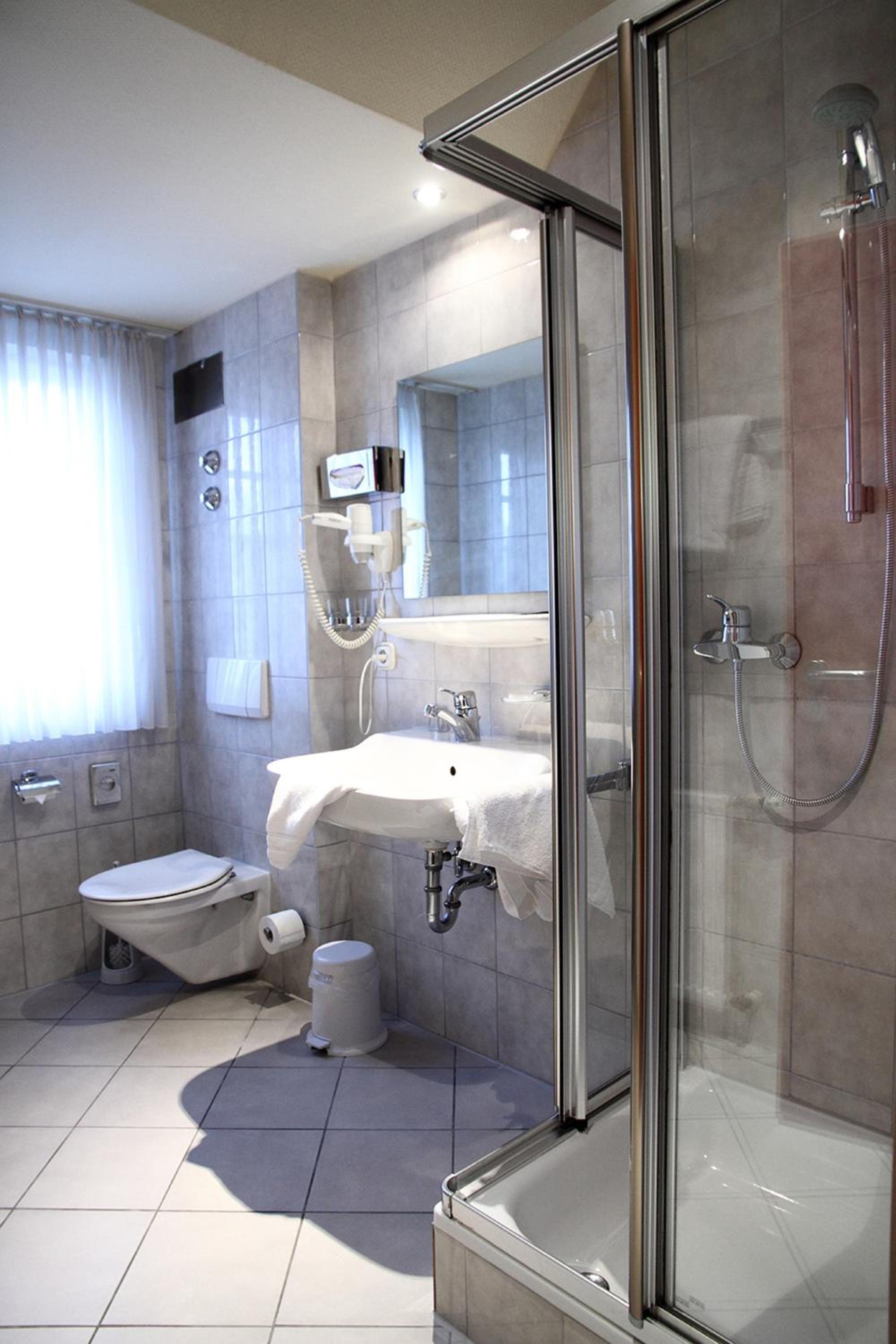 Double Room - Photo 3