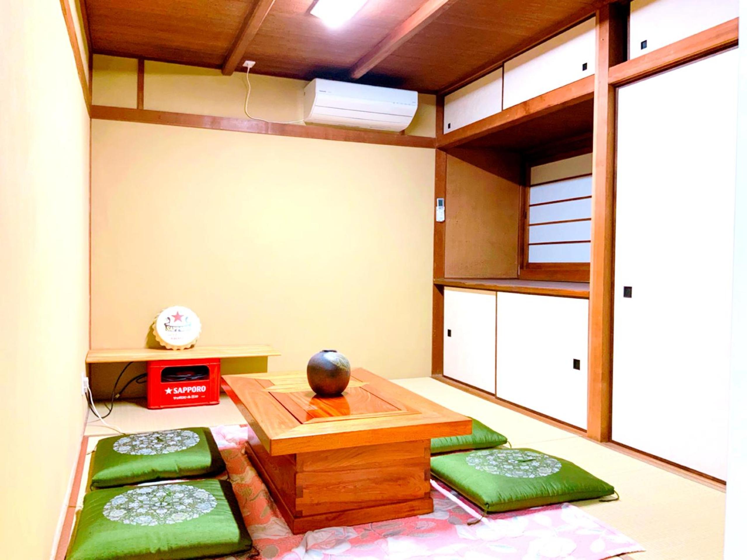 Bunk Bed in Mixed Dormitory Room
