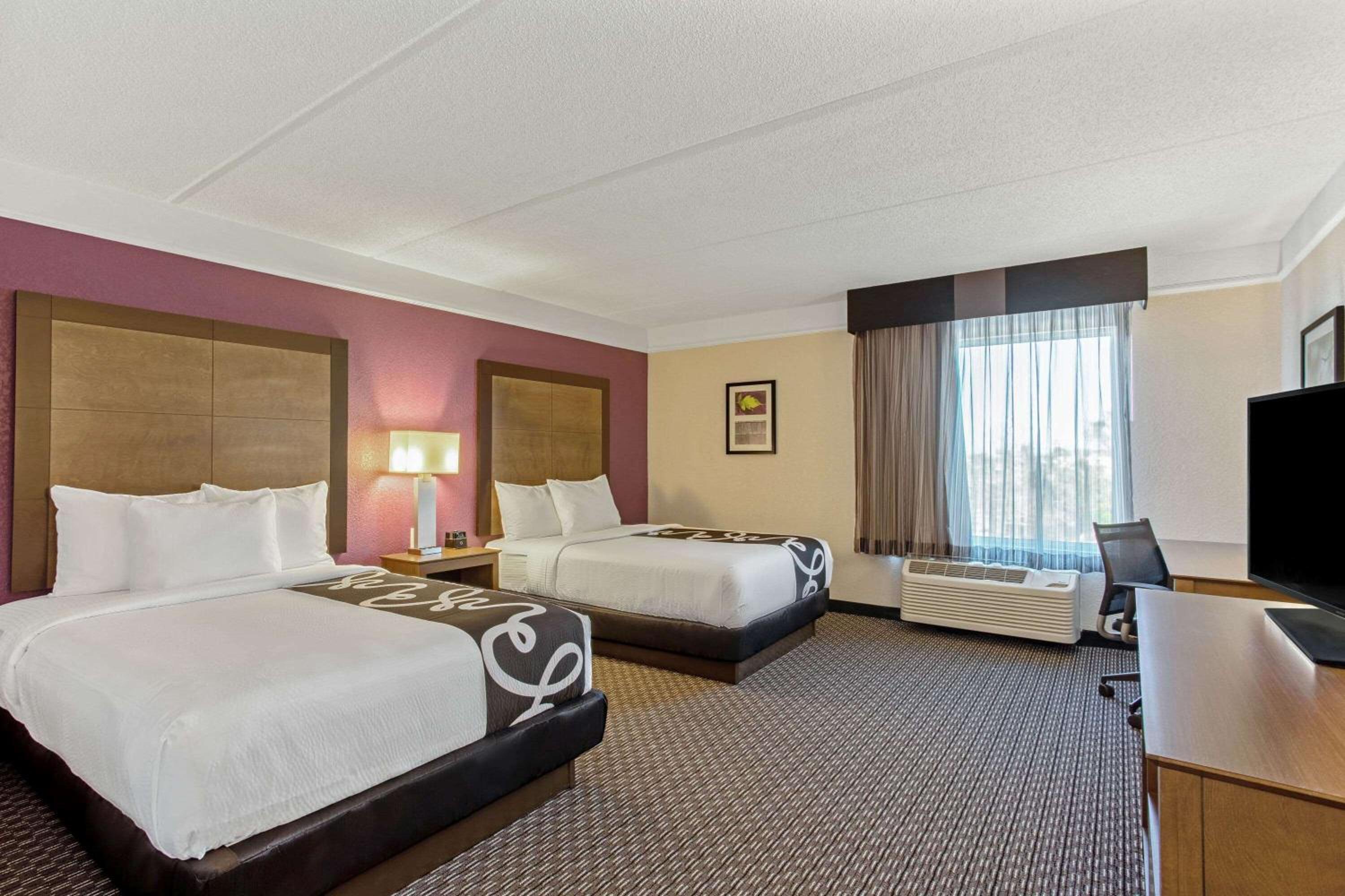 Double Room with Two Double Beds - Hearing Accessible/Non-Smoking