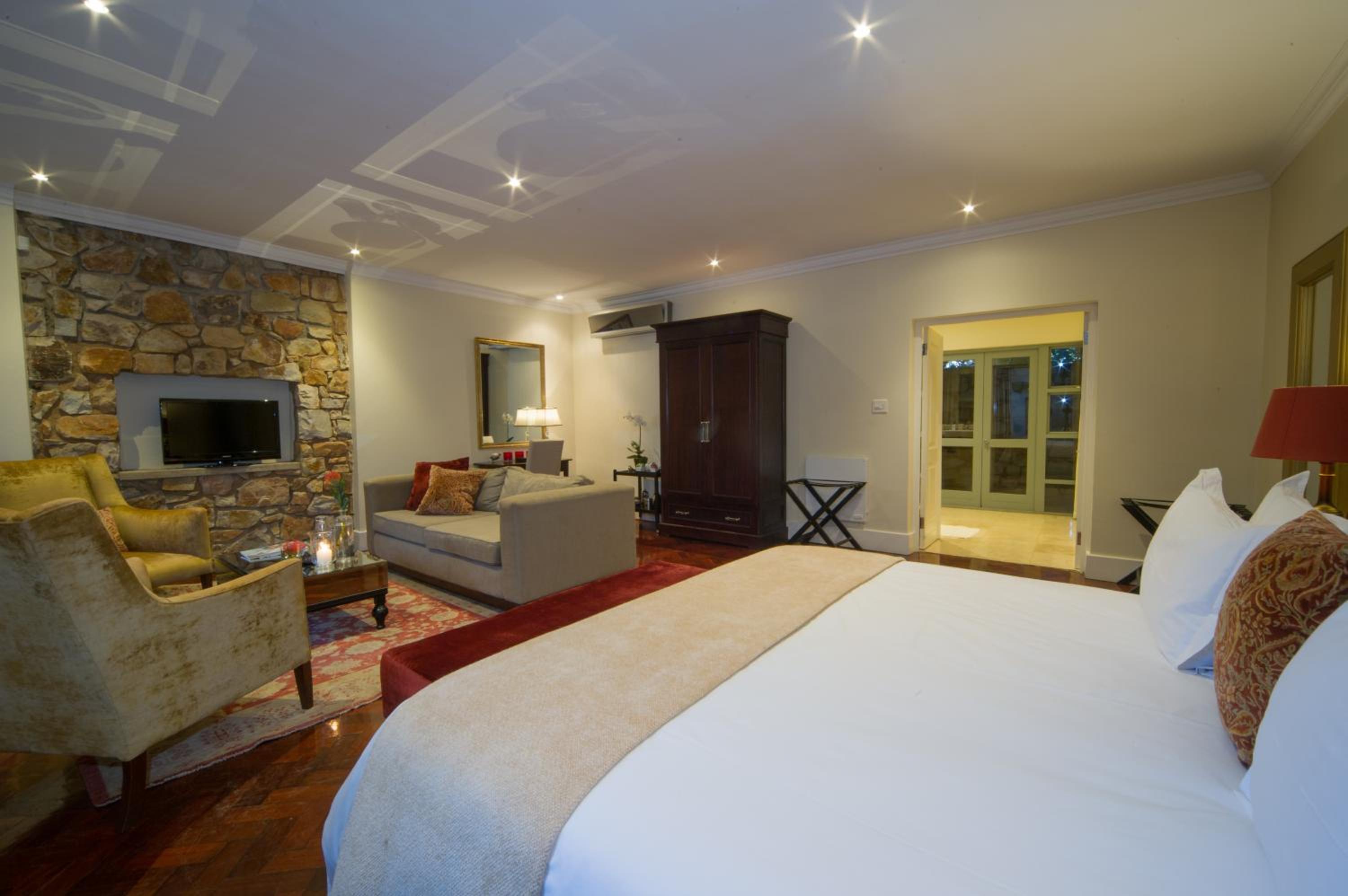 Executive Double Room photo 2