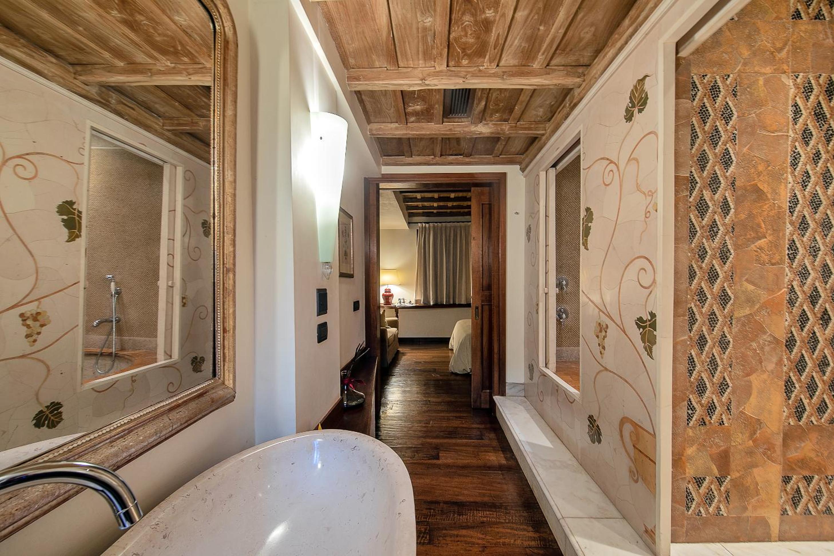 Junior Suite - Photo 4