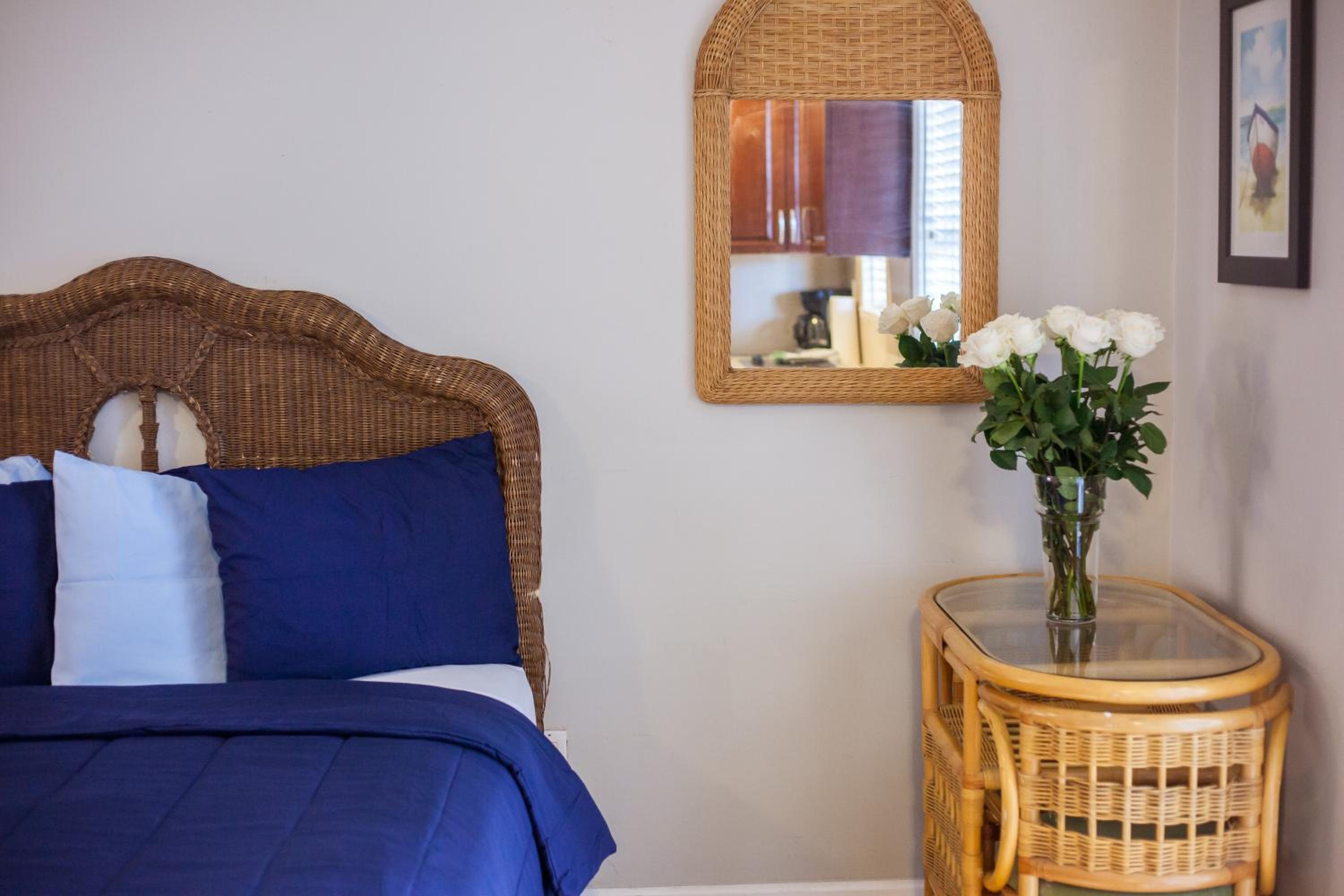 Standard Double Room - Photo 5