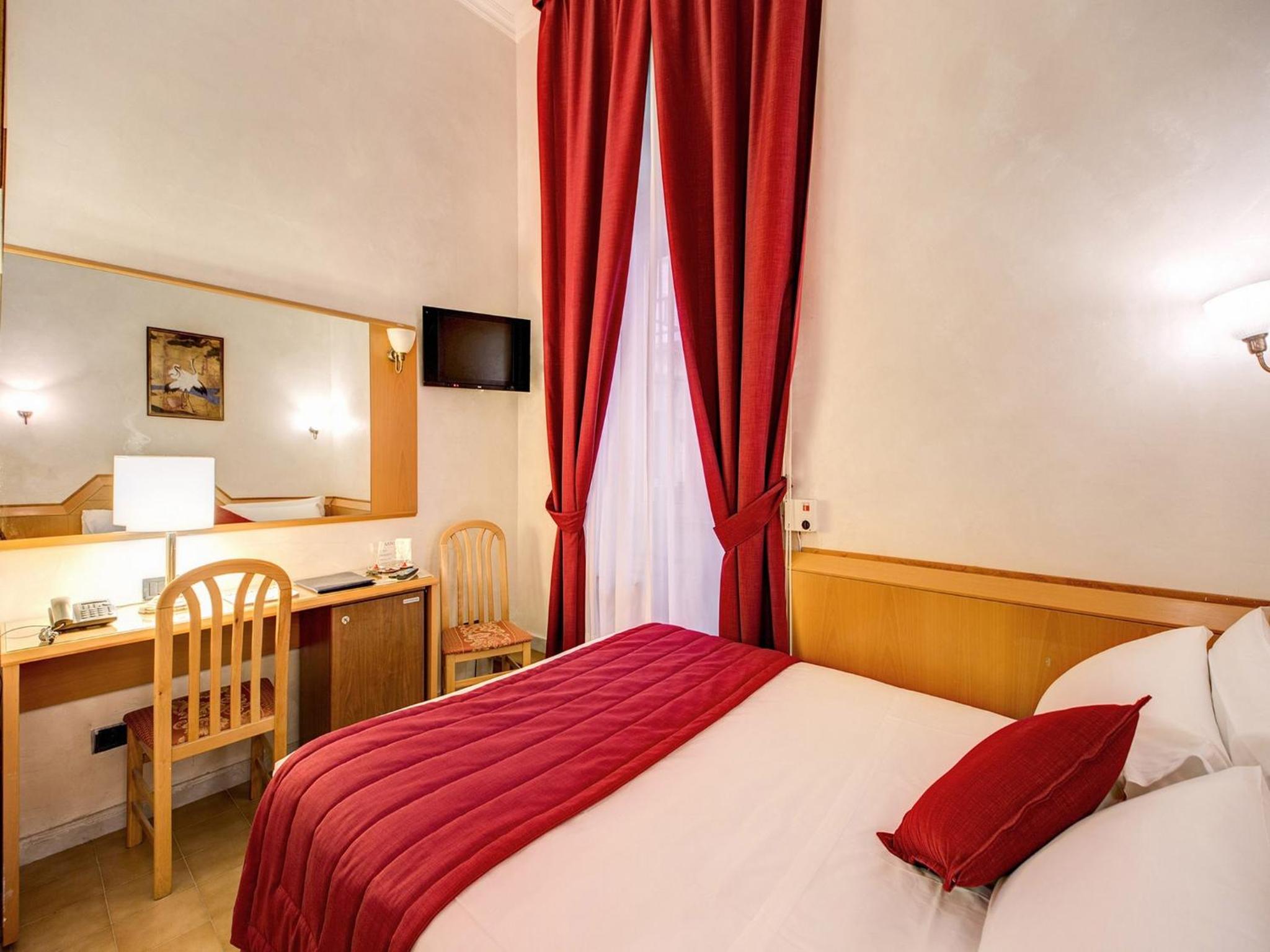 Economy Double or Twin Room photo 2