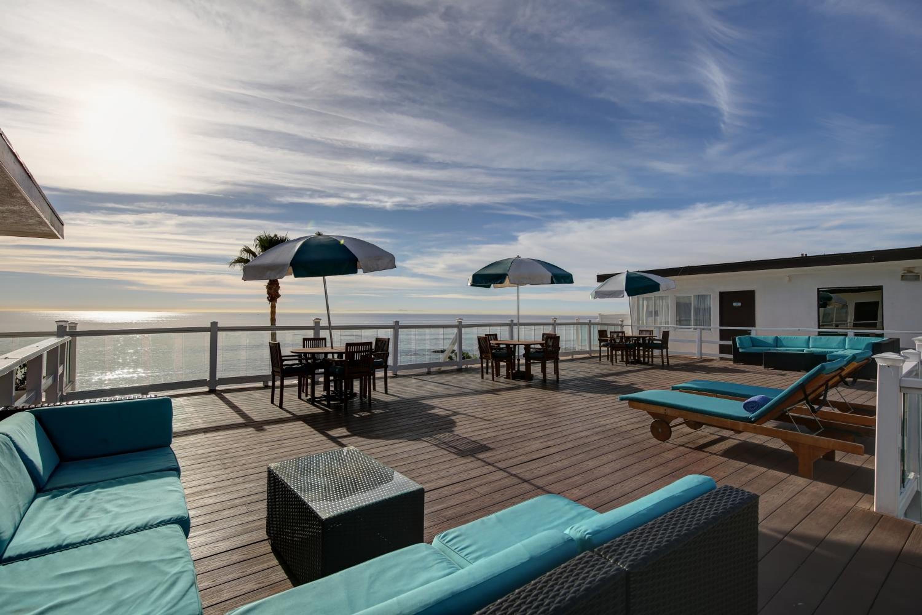 King Room with Sofa Bed - Deck View - Photo 2