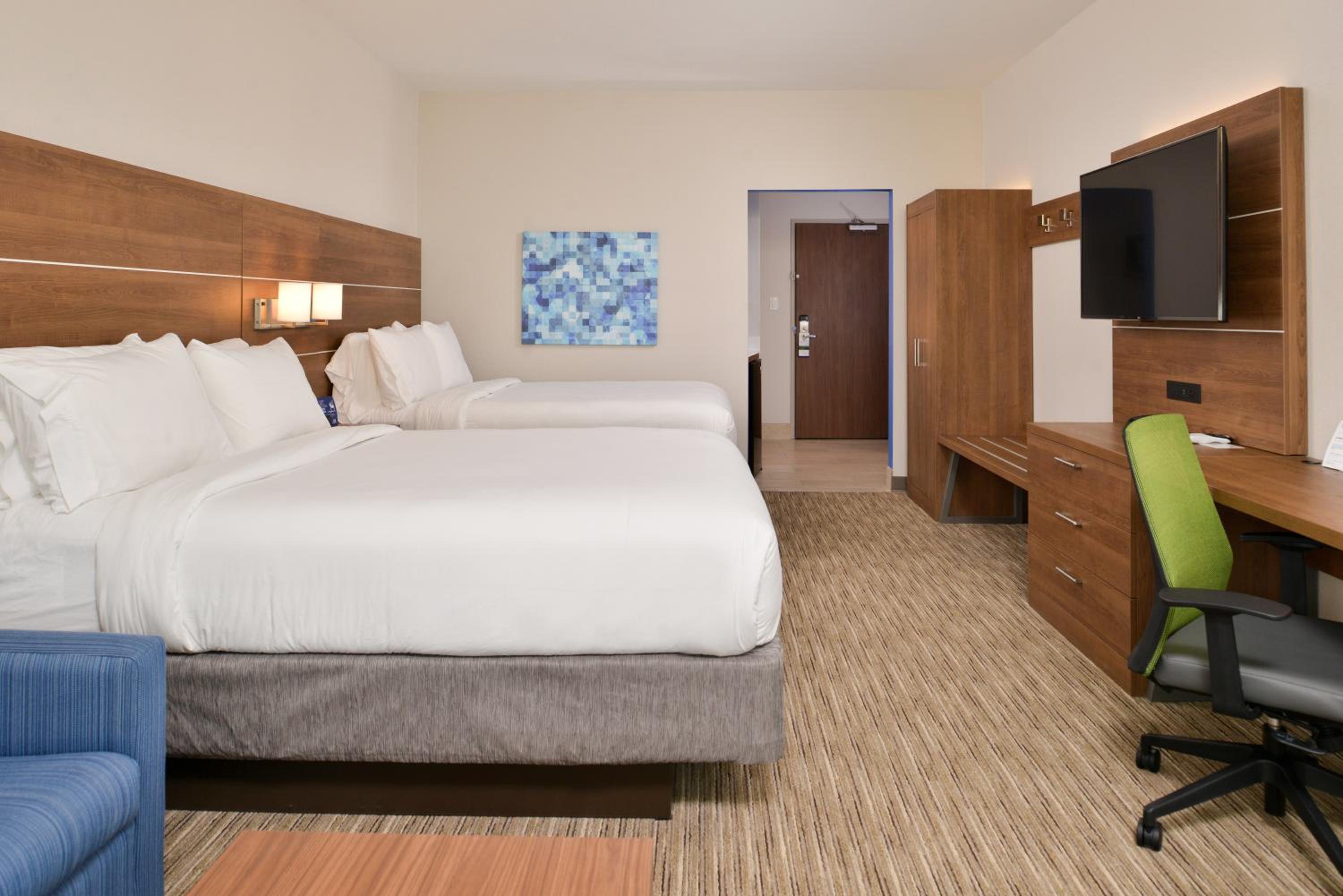 Queen Suite with Two Queen Beds and Sofa Bed